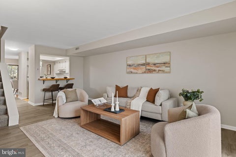 Condo For Sale - 297 Summit House #297<br/> Chester County, WEST CHESTER, PA 19382