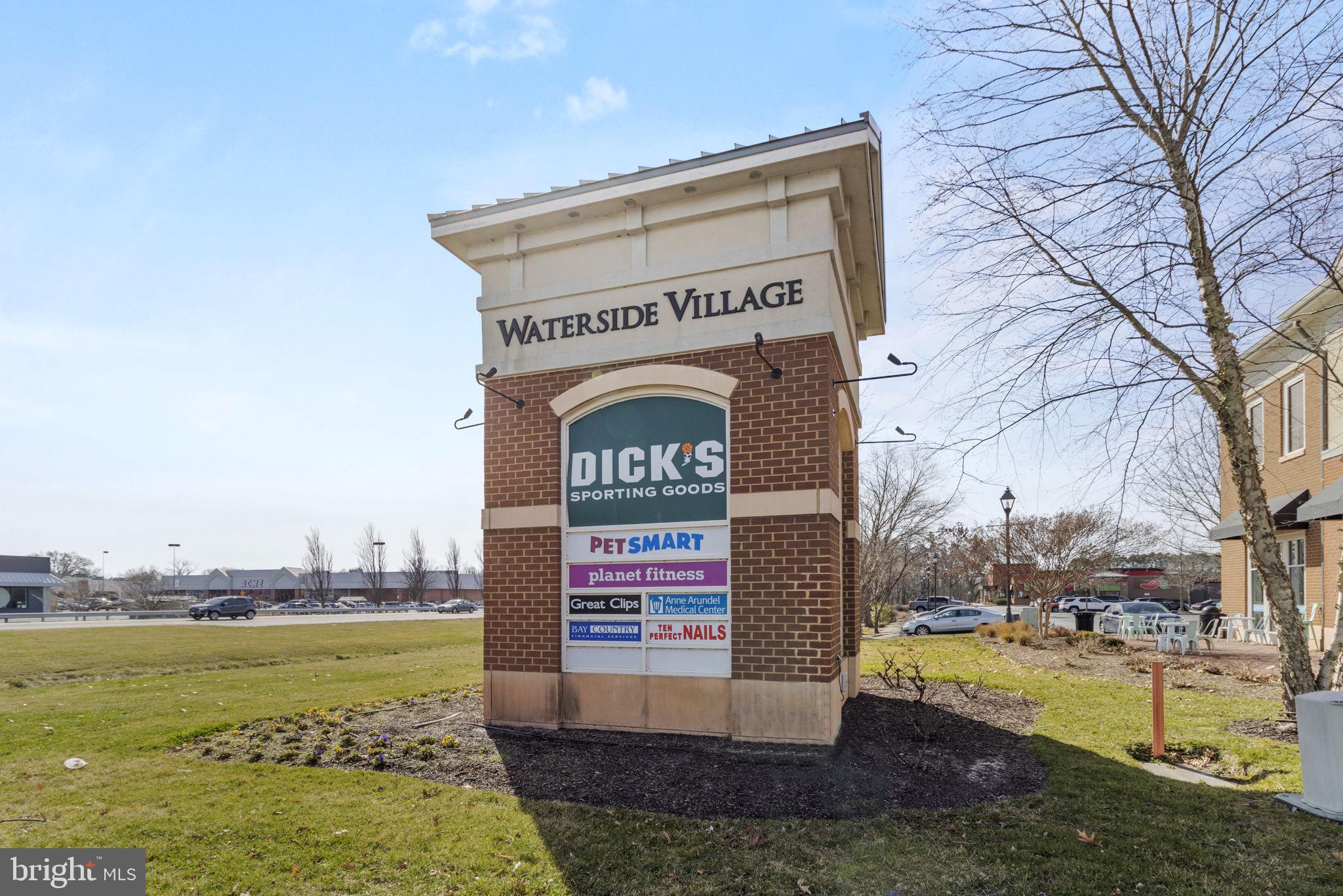 RATCLIFFE FARM - Land