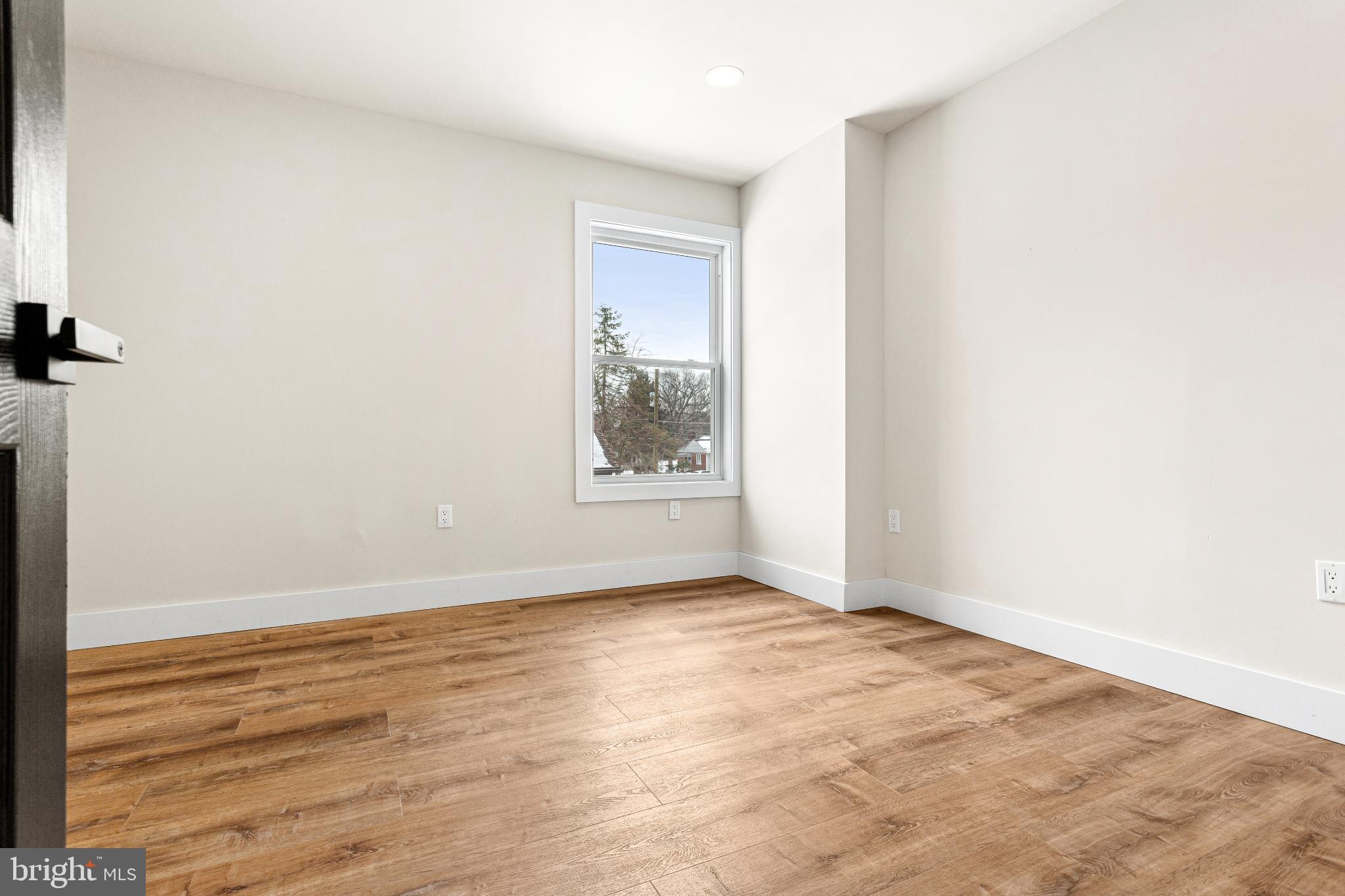 BARLOW - Residential