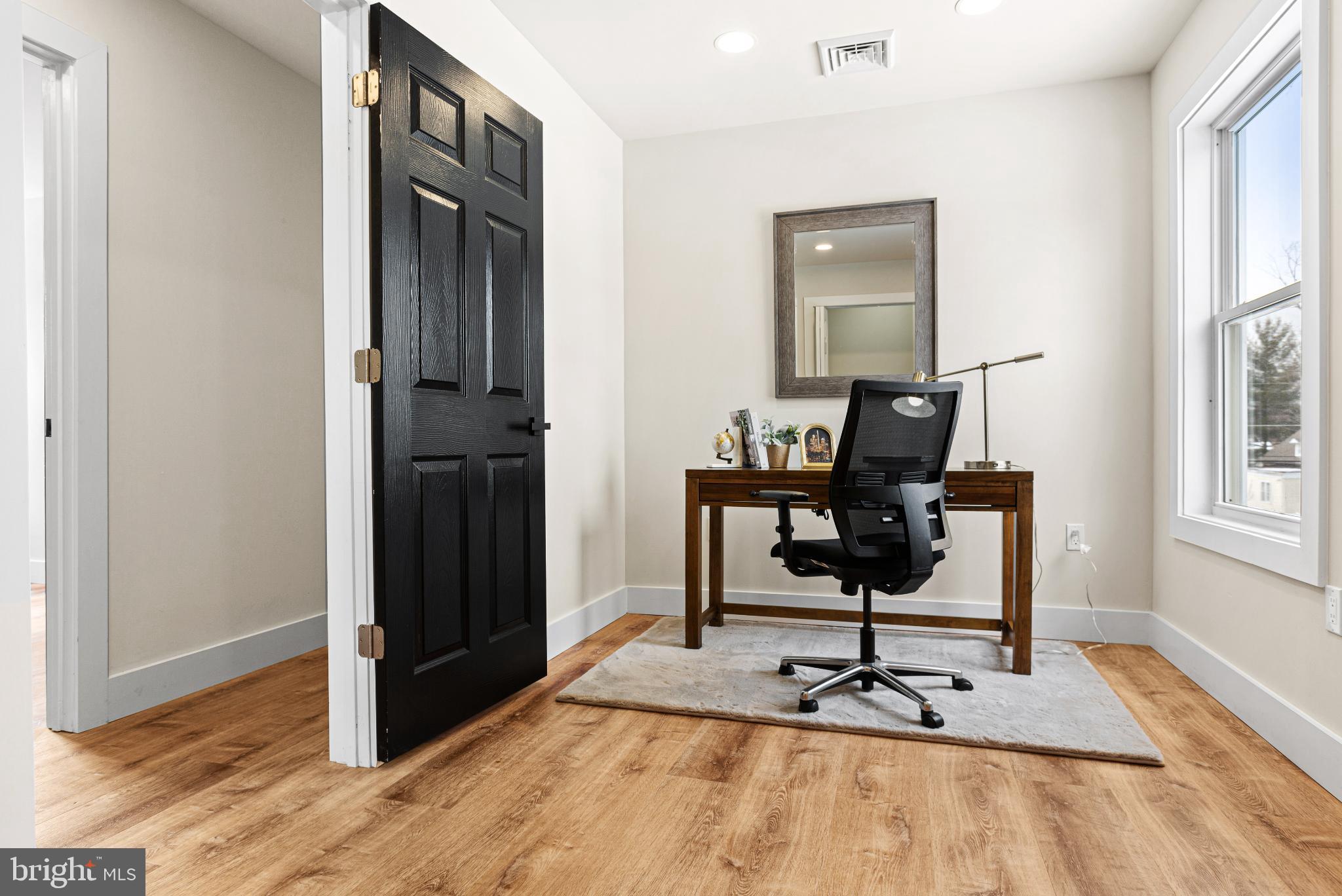 BARLOW - Residential