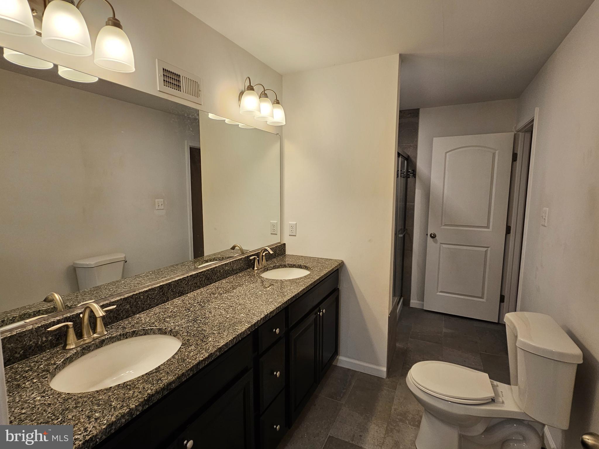 PLANTATION LAKES - Residential