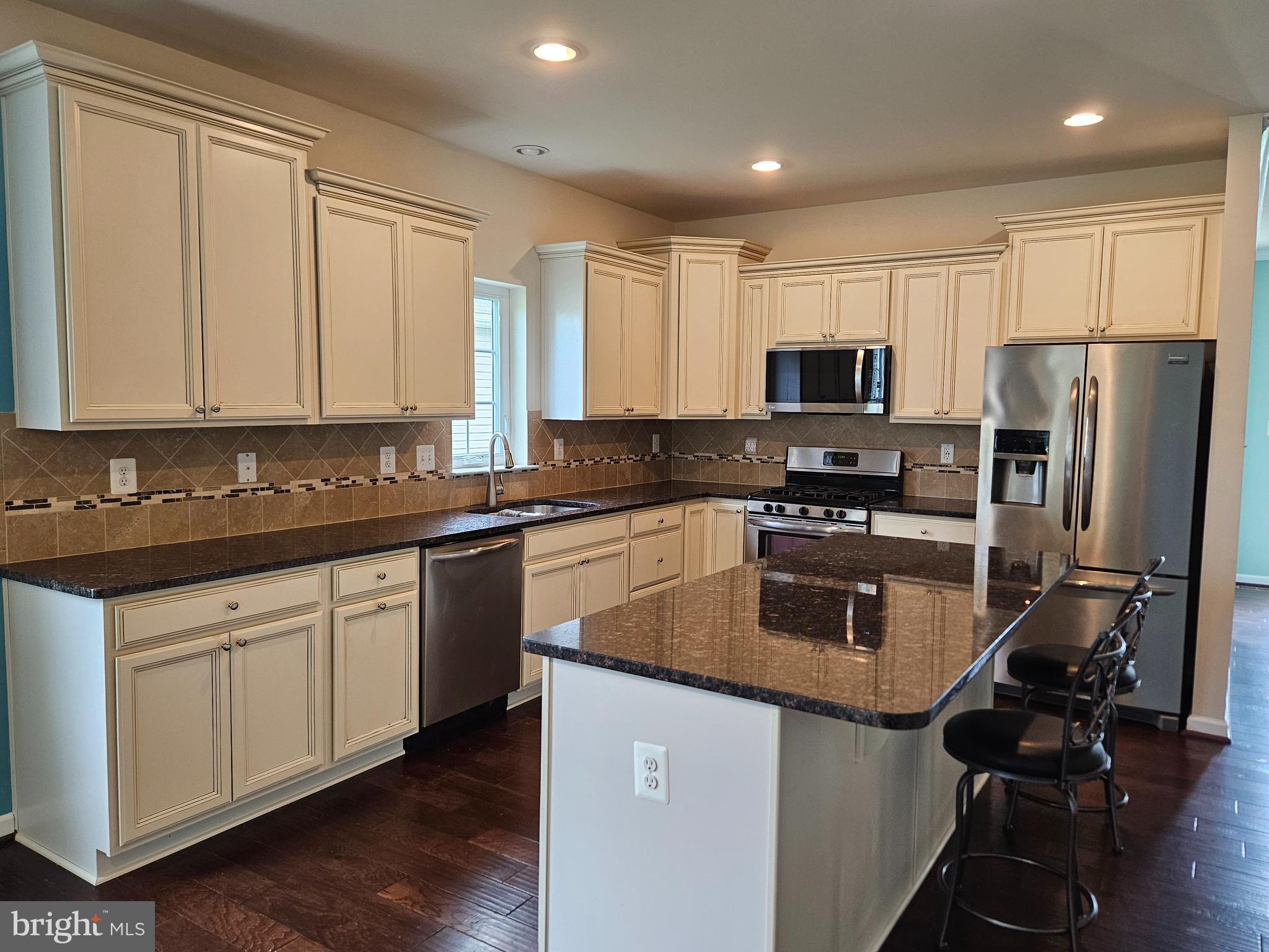 27875 ROANOKE RAPIDS LANDING