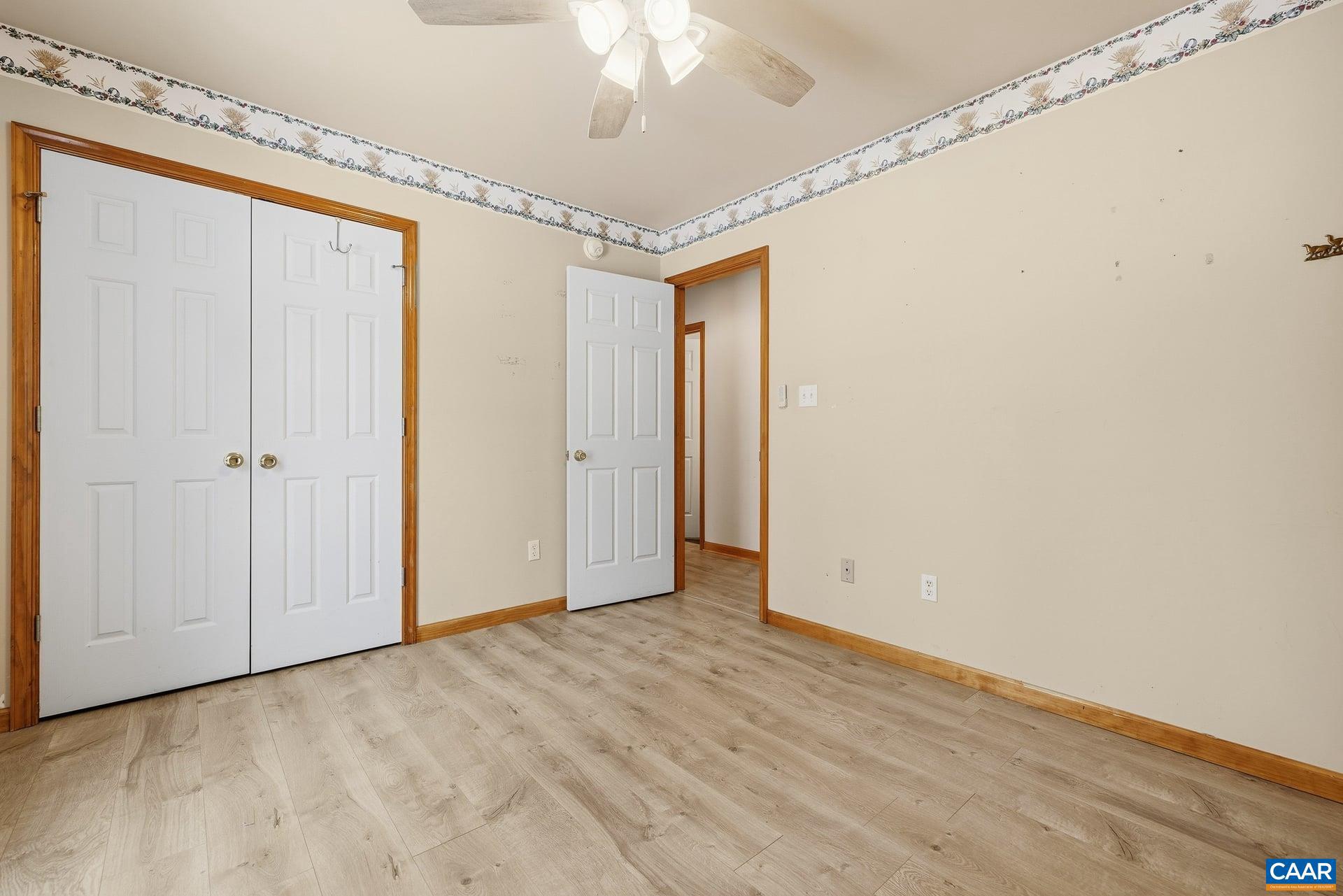 LAKE MONTICELLO - Residential