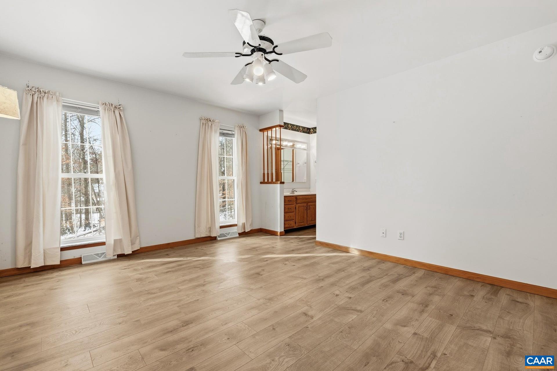 LAKE MONTICELLO - Residential