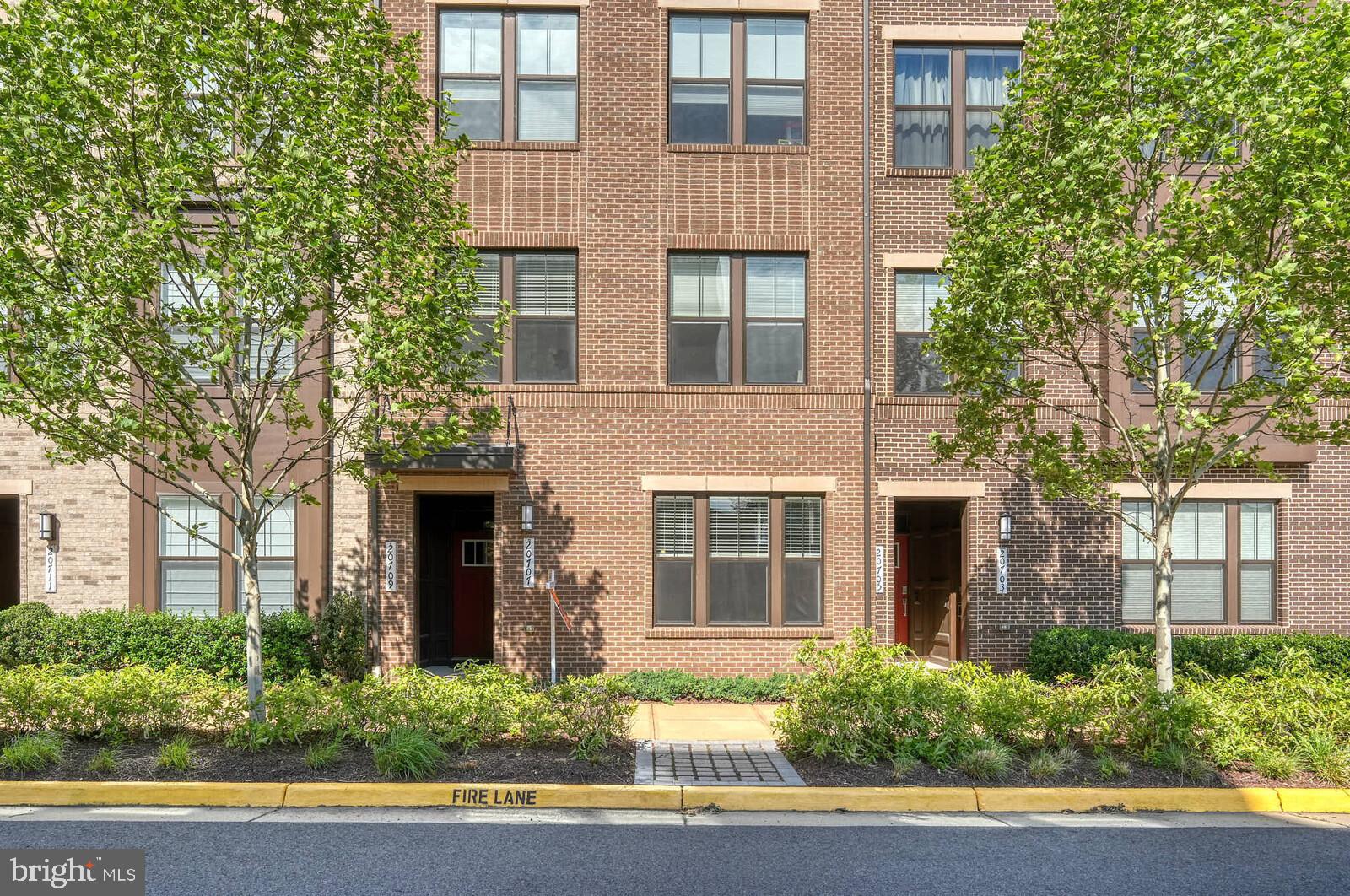 20707 HERON LANDING DRIVE