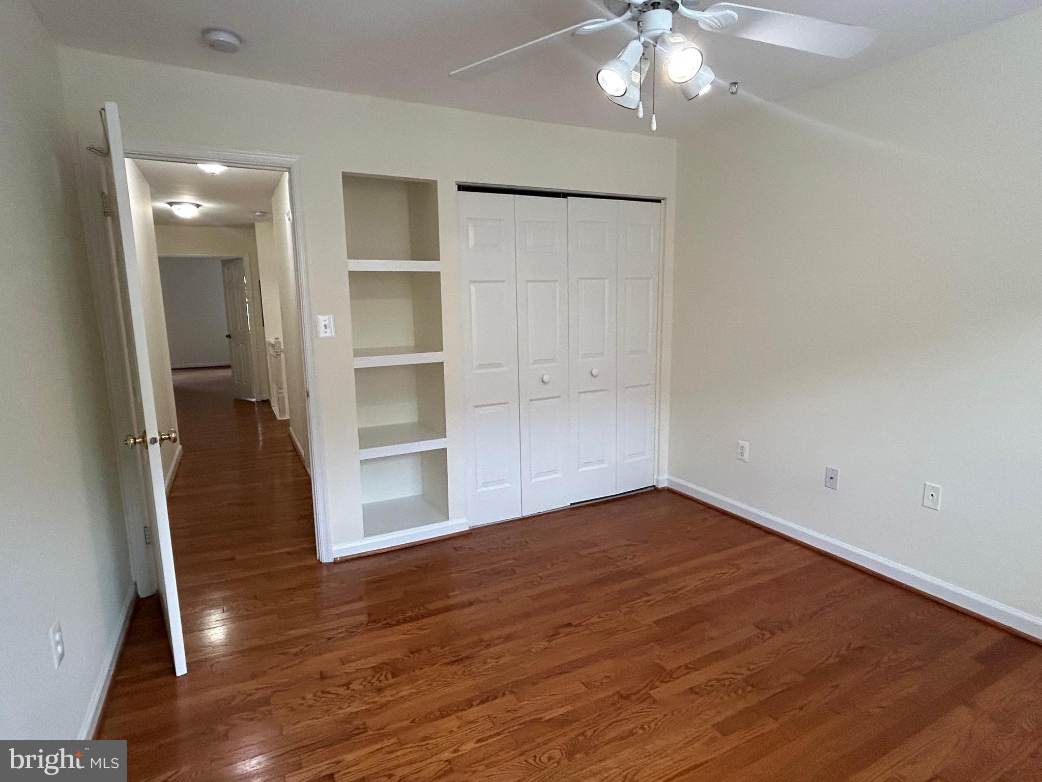 OLD GEORGETOWN VILLAGE - Residential Lease