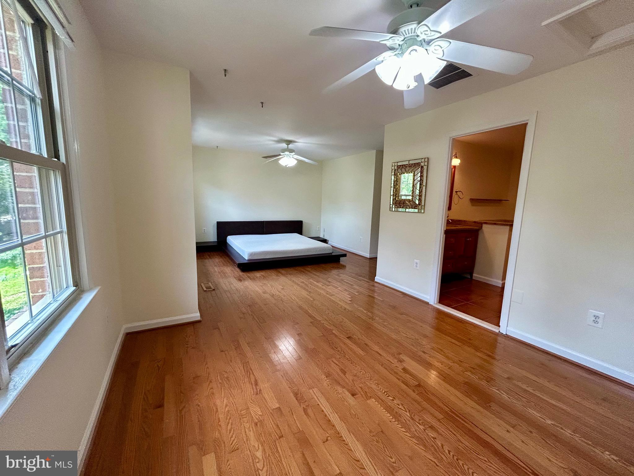 OLD GEORGETOWN VILLAGE - Residential Lease