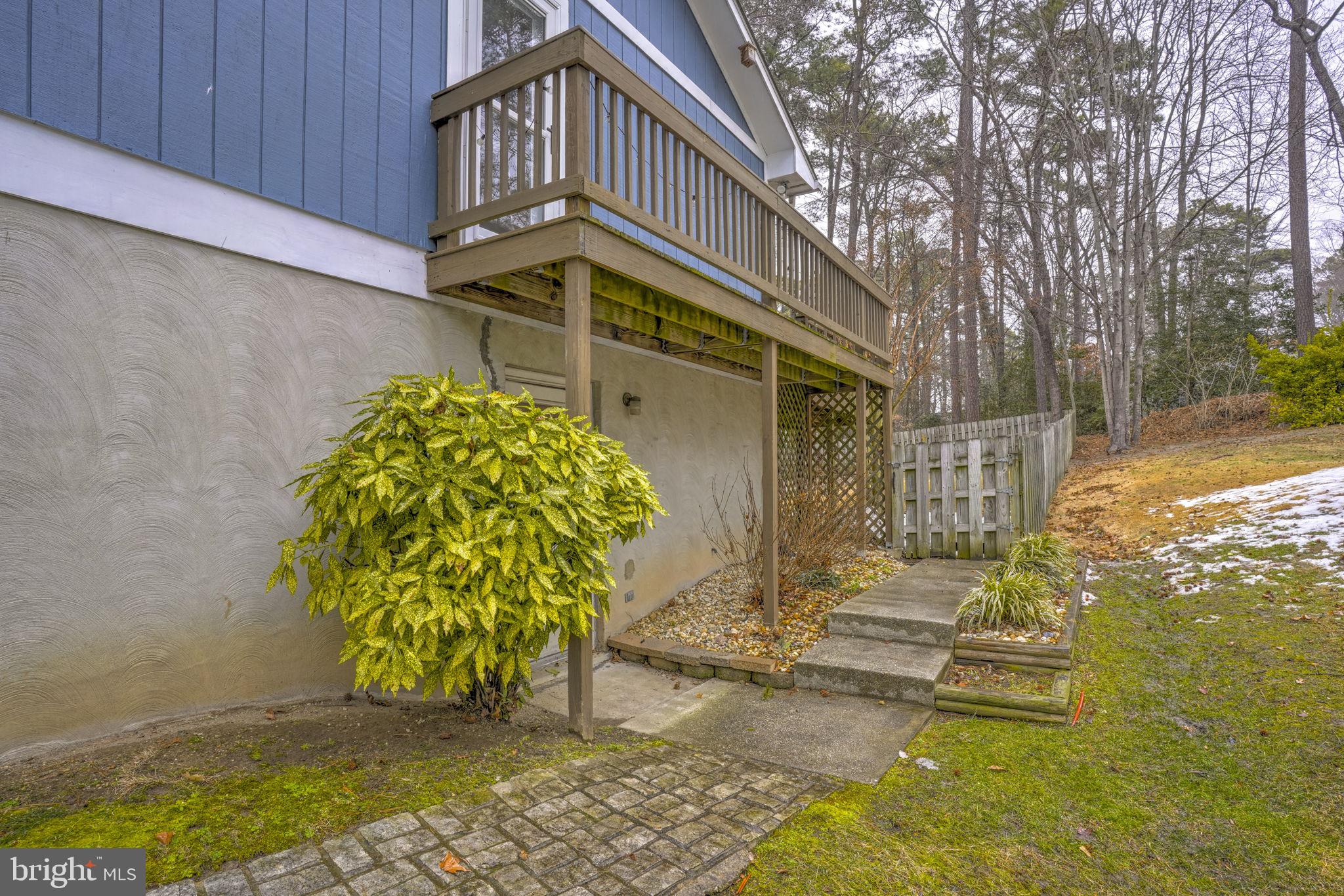 DRUM POINT - Residential