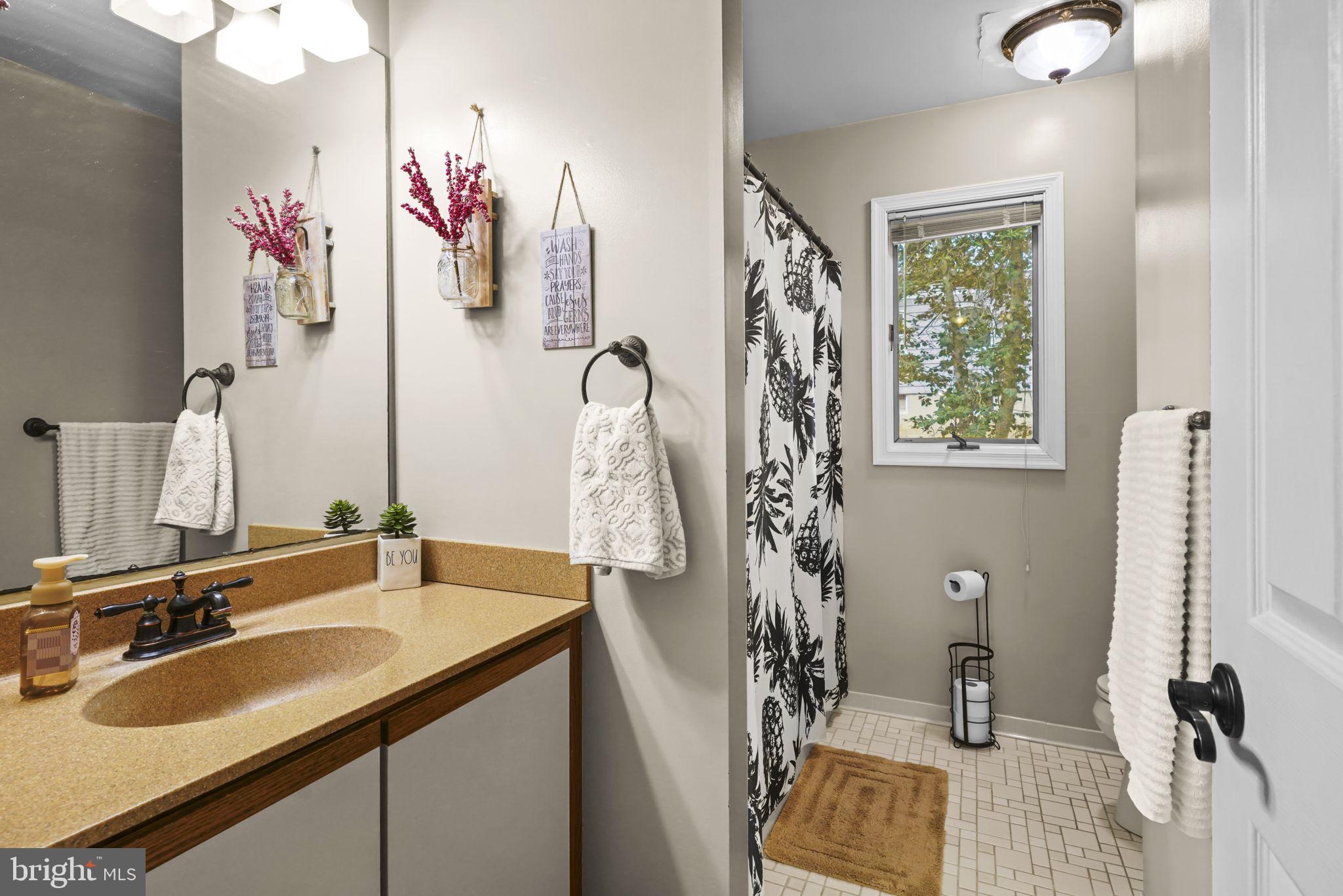 DRUM POINT - Residential