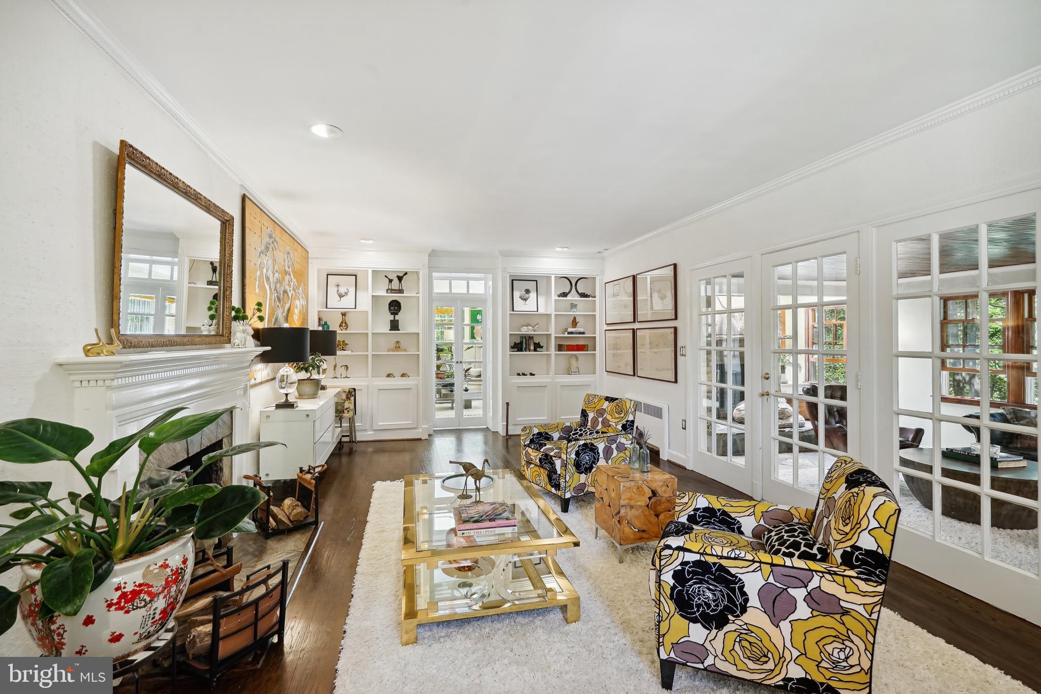 BELLEVUE FOREST - Residential