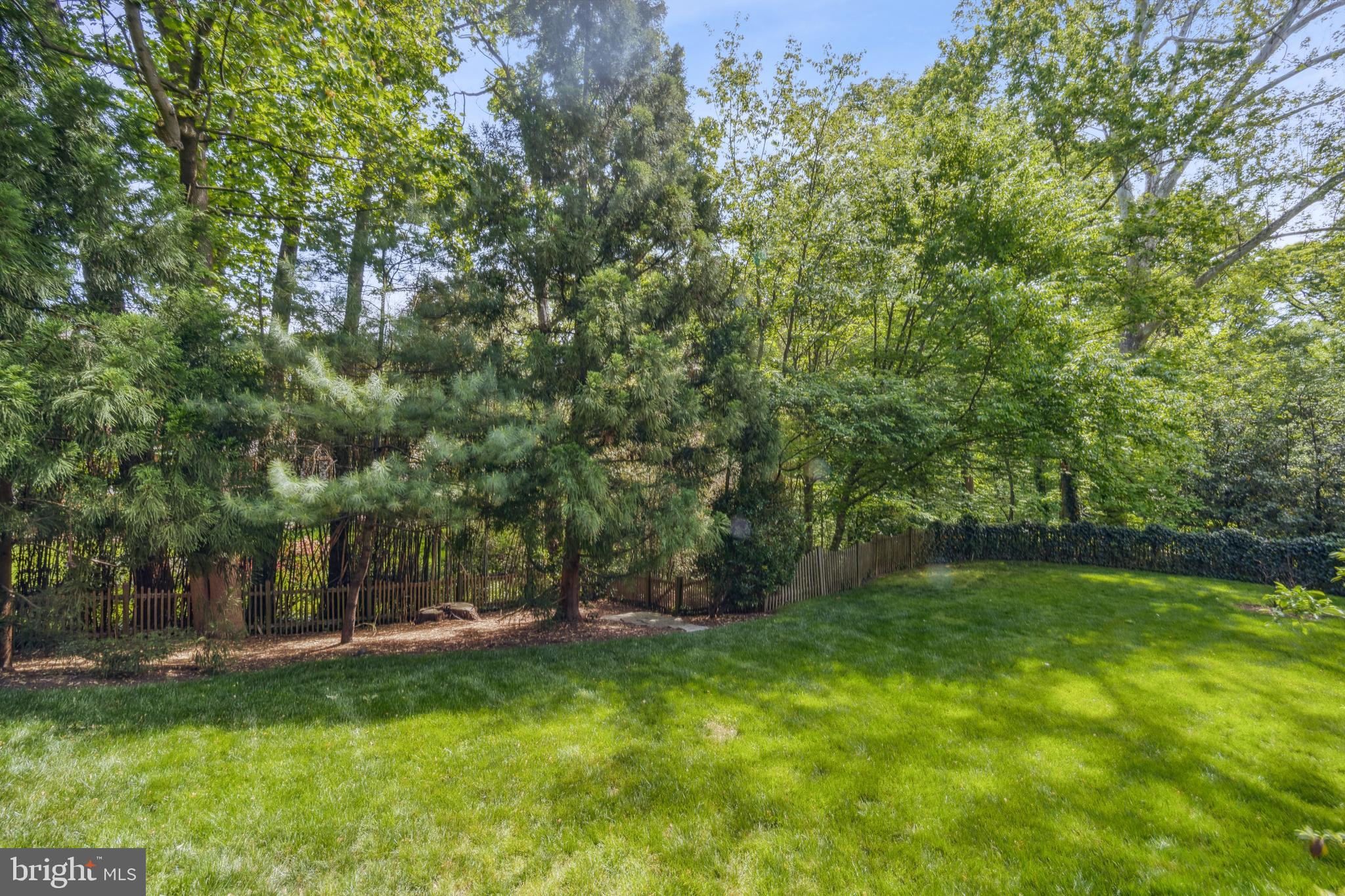 BELLEVUE FOREST - Residential