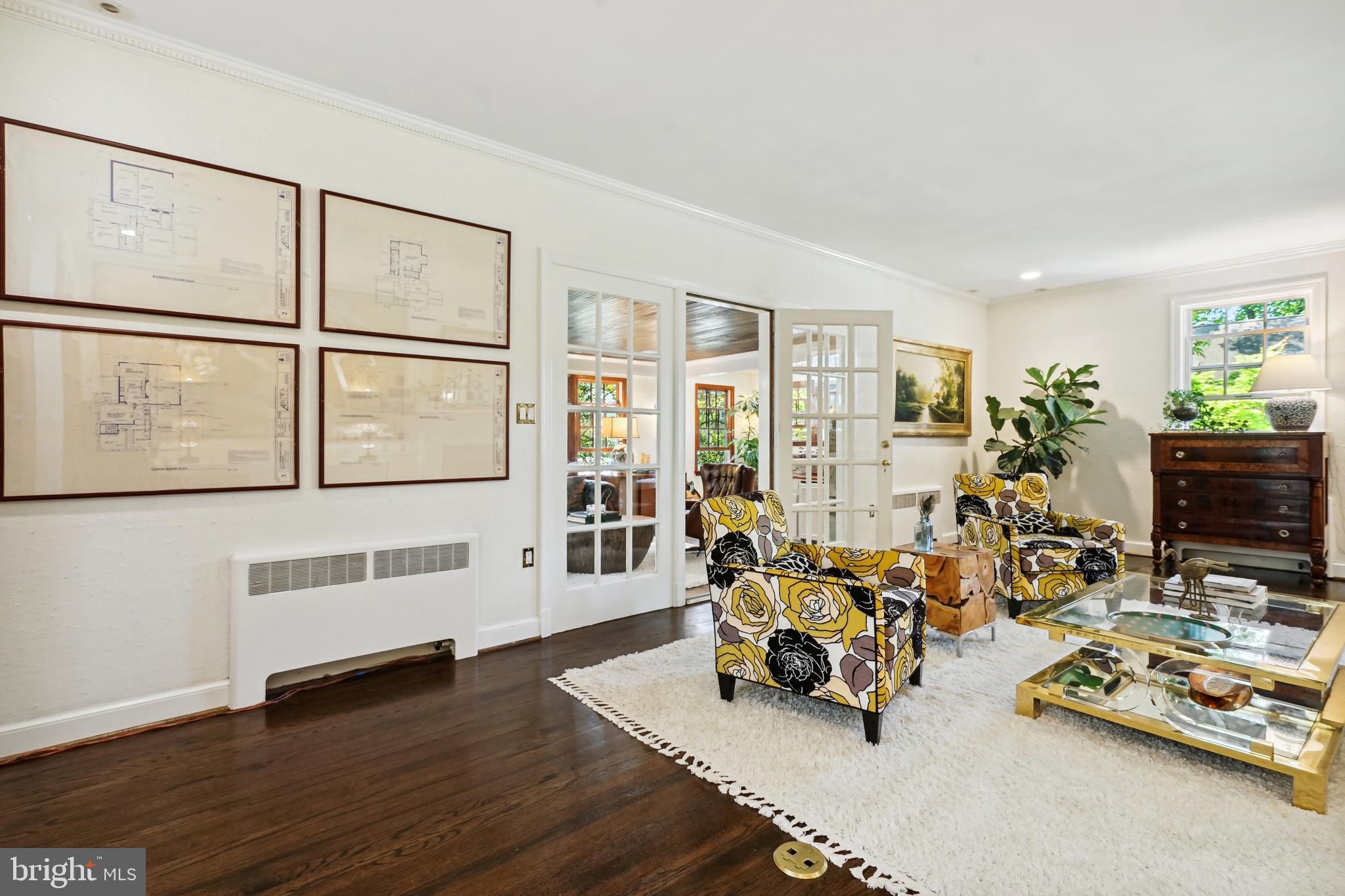 BELLEVUE FOREST - Residential