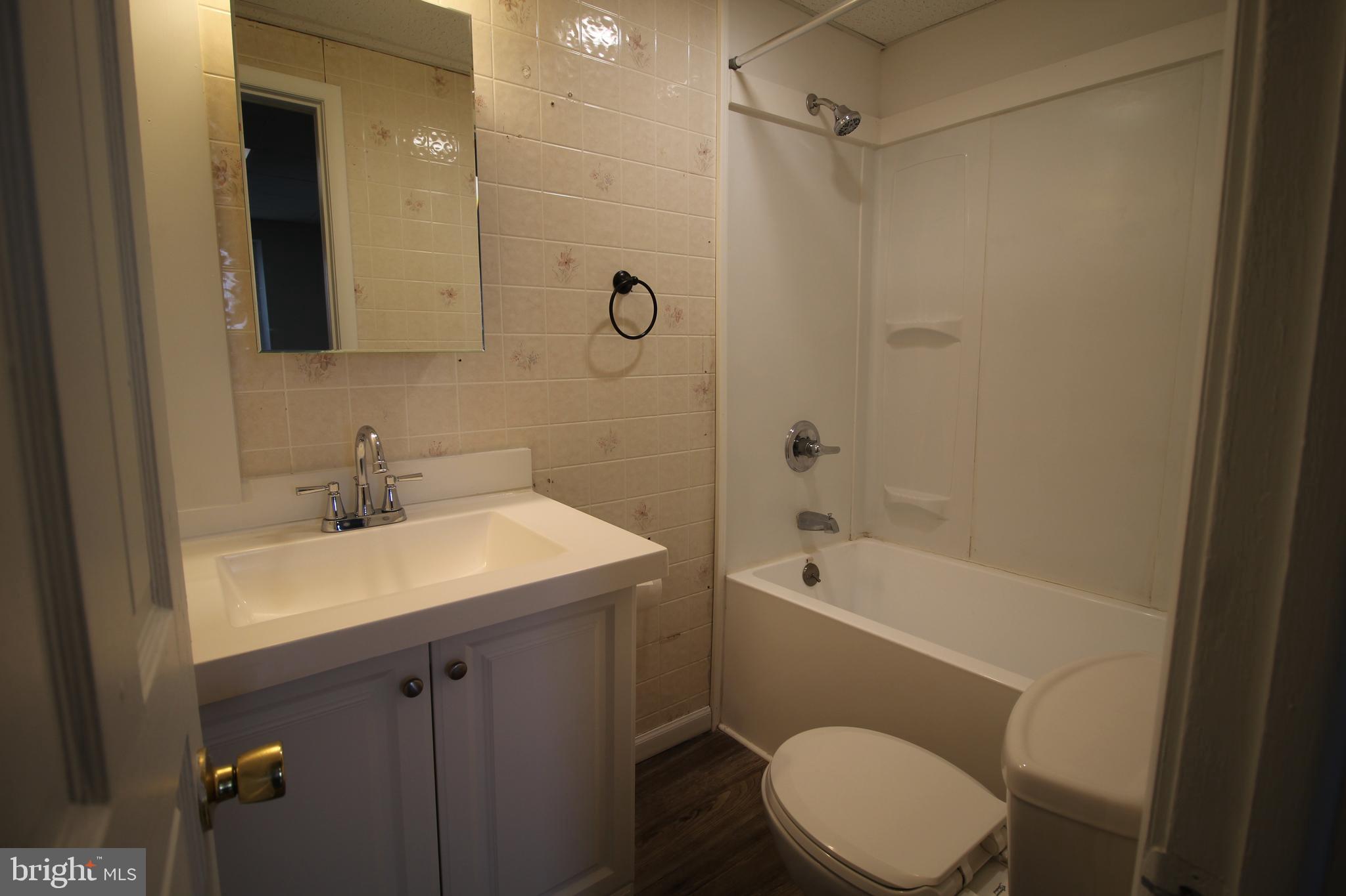 NEW HOLLAND BOROUGH - Residential Lease