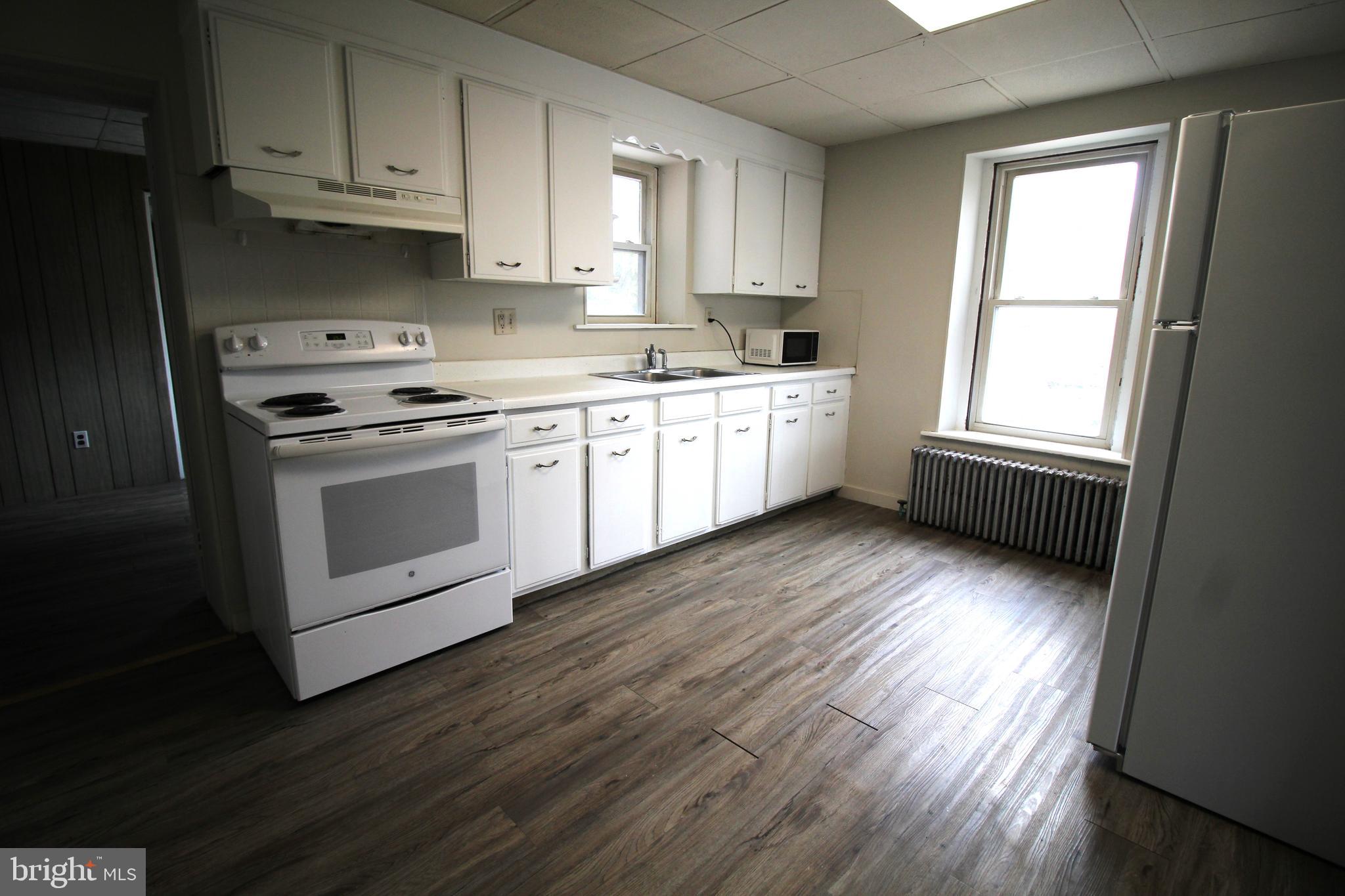 NEW HOLLAND BOROUGH - Residential Lease