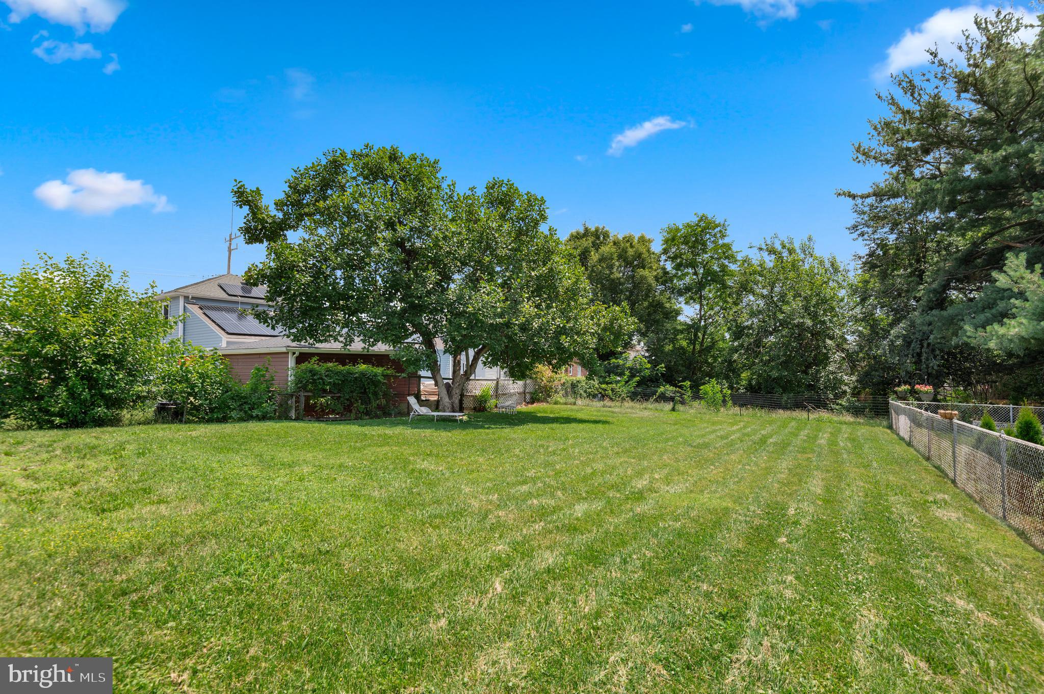 5305 HIGHVIEW