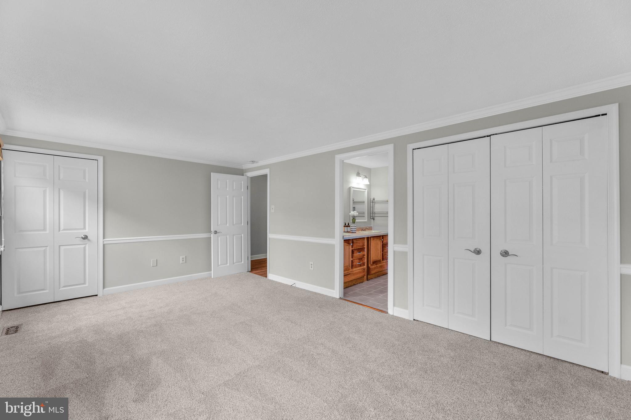 CROFTON TOWNE - Residential