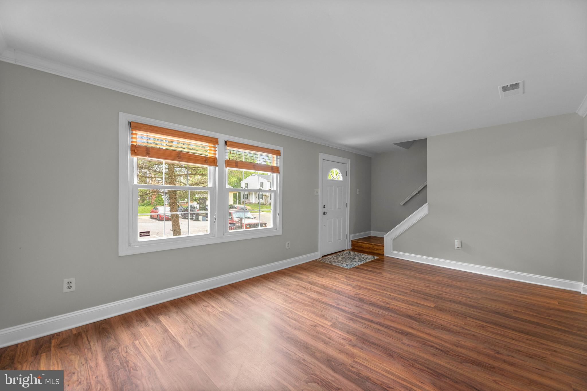 CROFTON TOWNE - Residential