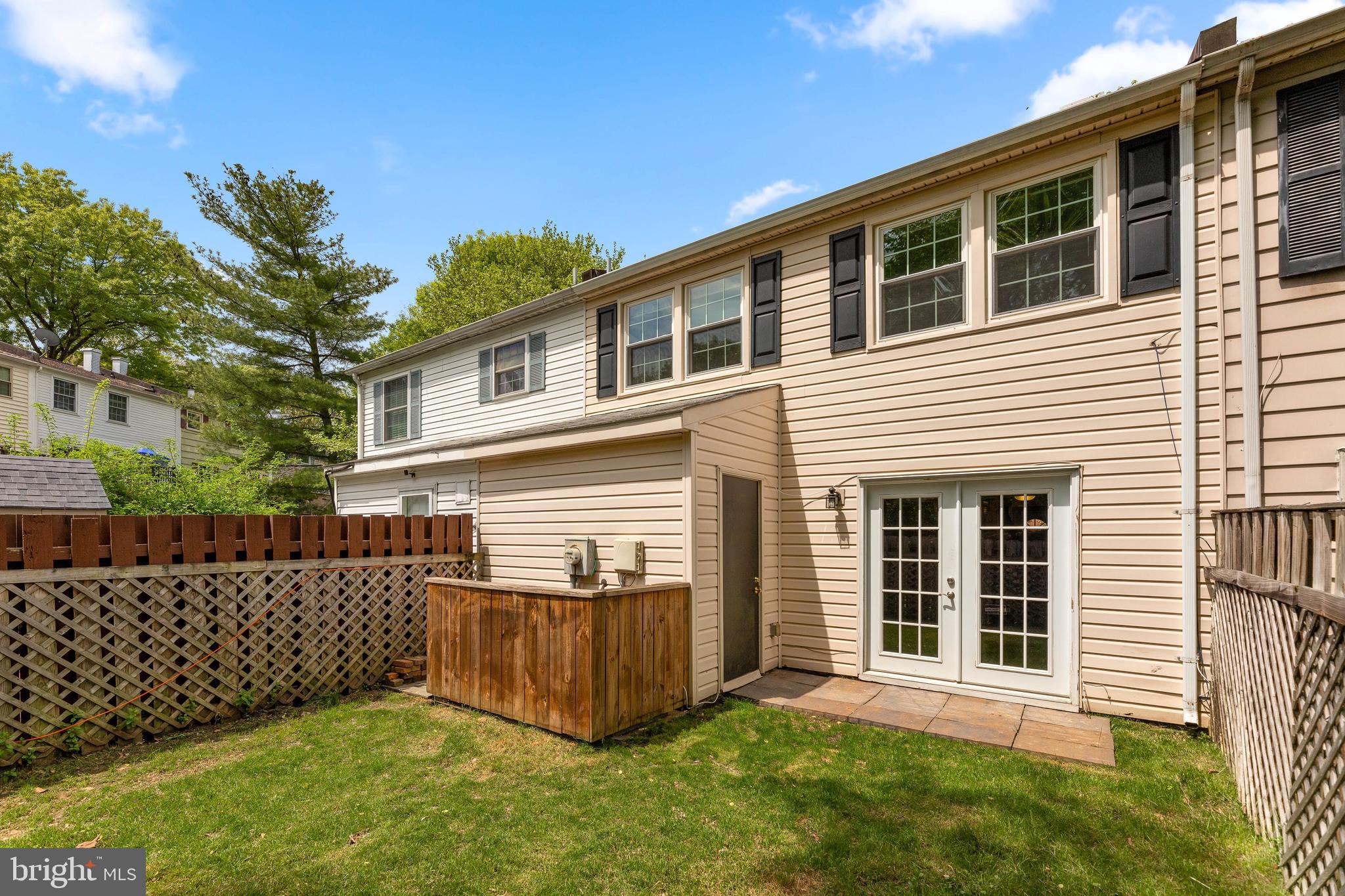 CROFTON TOWNE - Residential