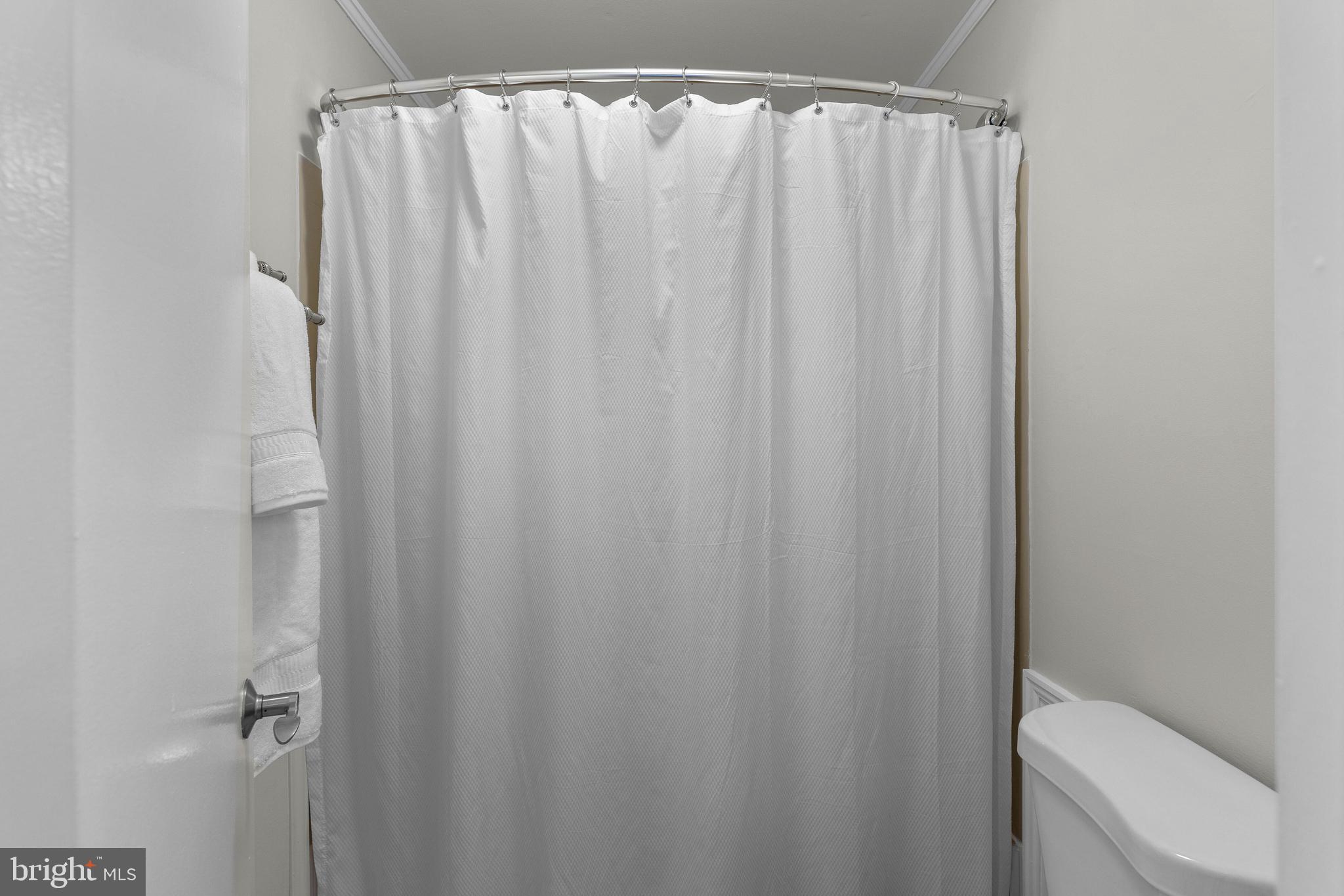 CROFTON TOWNE - Residential