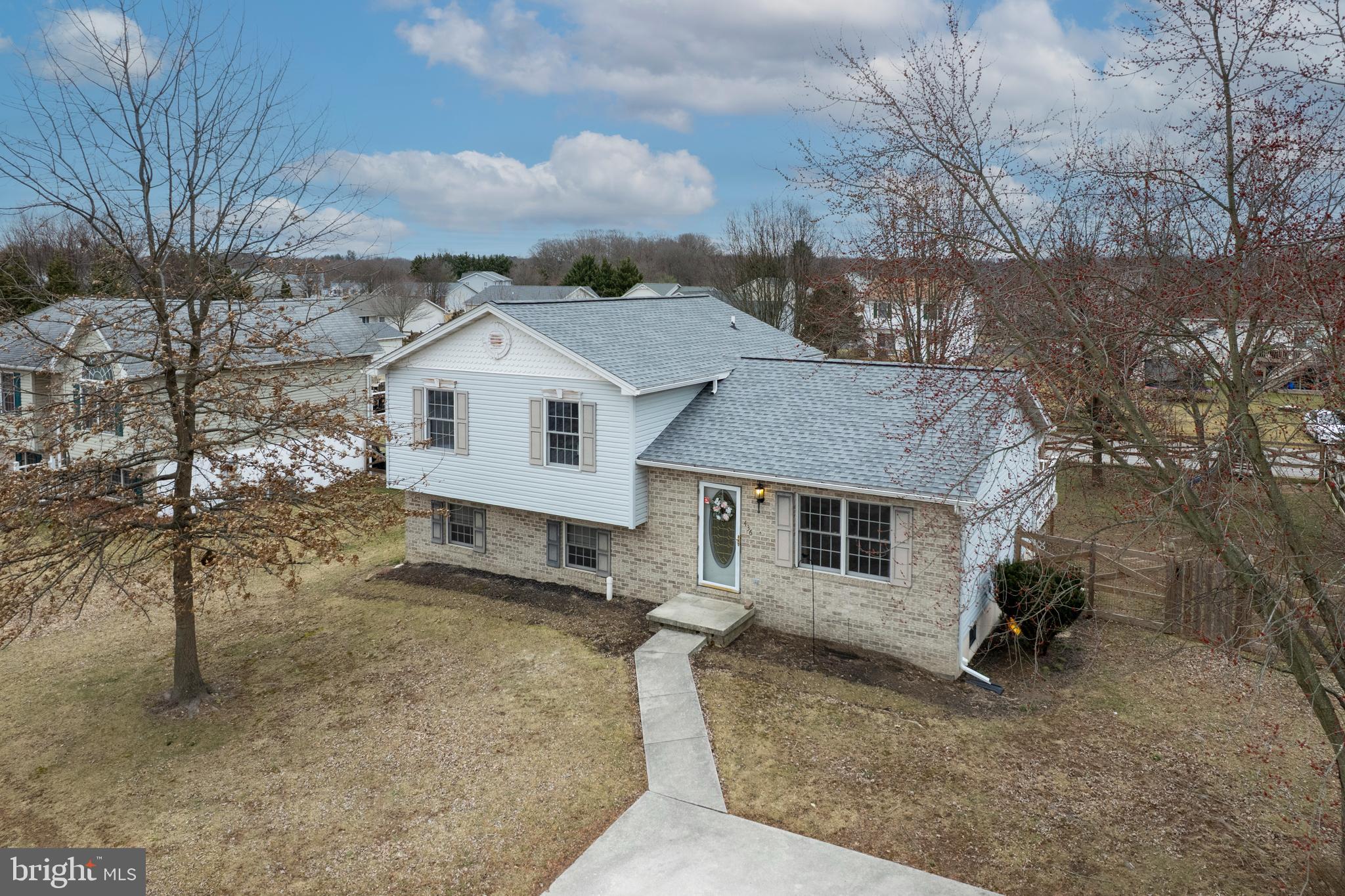 HERITAGE HILLS - Residential