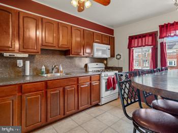 1809 HILLENWOOD ROAD