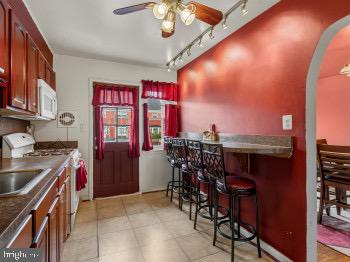 1809 HILLENWOOD ROAD