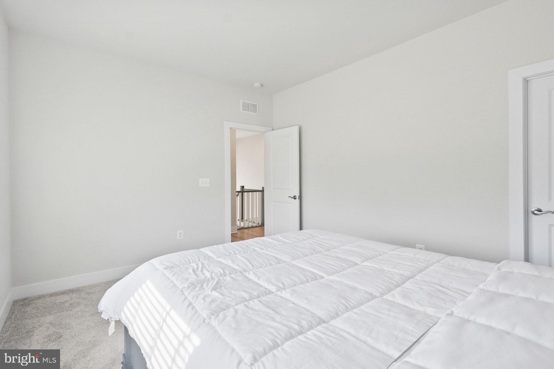 WOODBORNE PRESERVE - Residential Lease