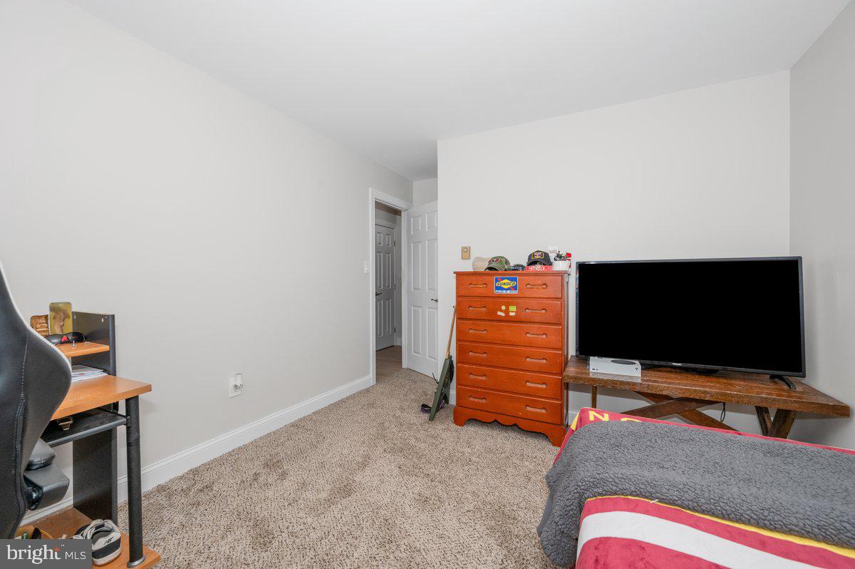 LINDEN HILLS - Residential