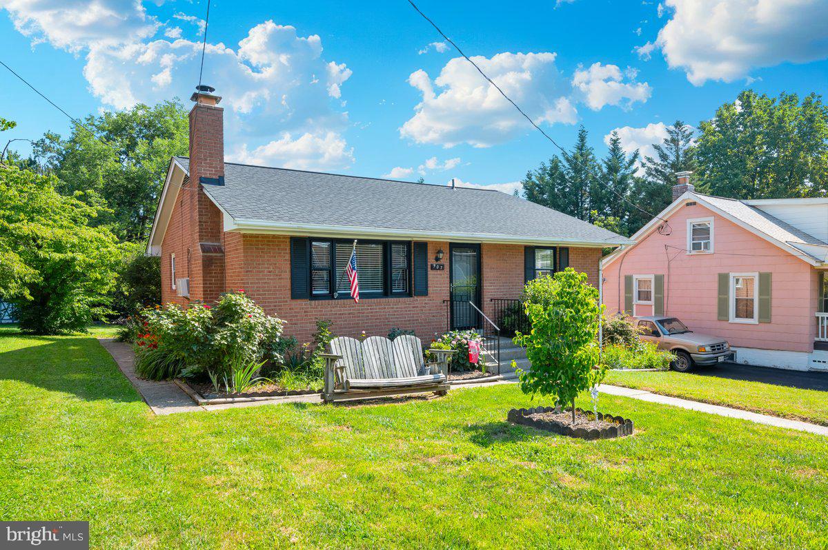 LINDEN HILLS - Residential