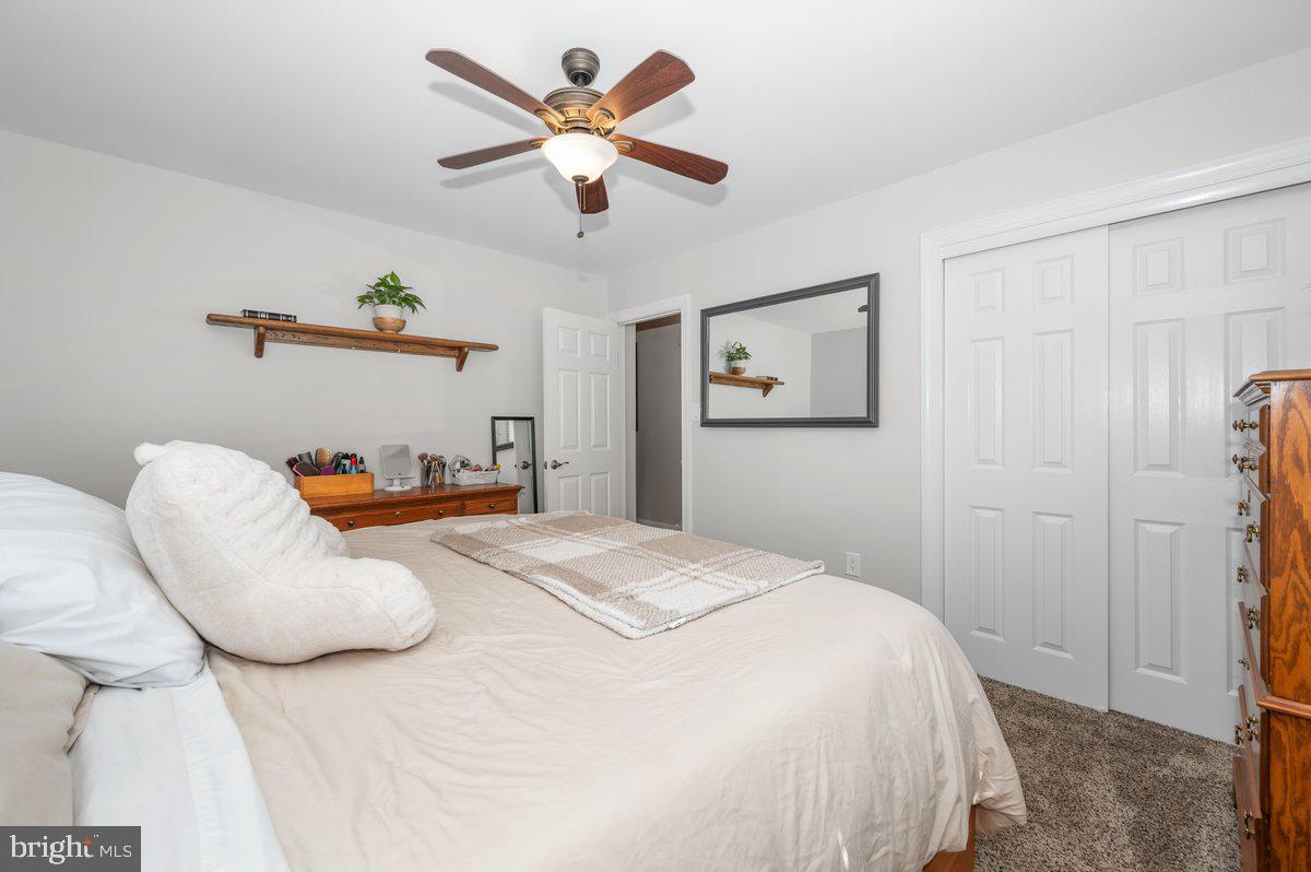 LINDEN HILLS - Residential