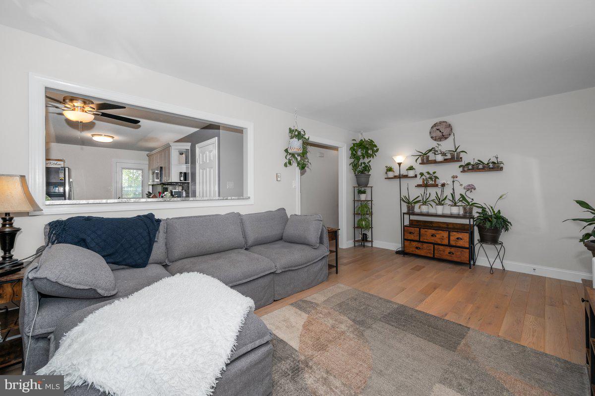 LINDEN HILLS - Residential