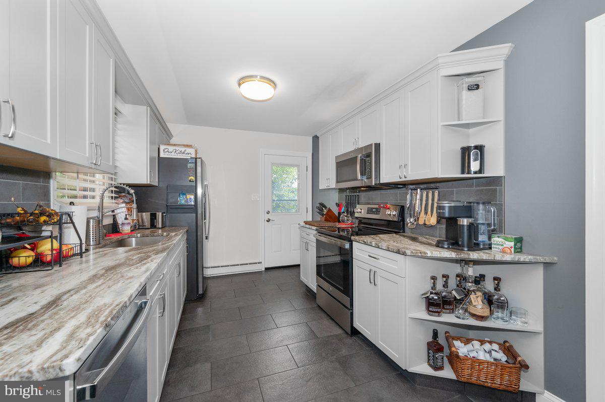 LINDEN HILLS - Residential