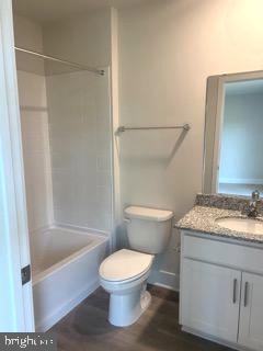 RETREAT AT WINDING CREEK - Residential Lease