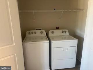 RETREAT AT WINDING CREEK - Residential Lease