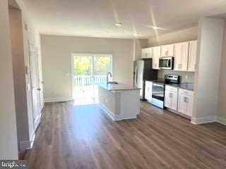 RETREAT AT WINDING CREEK - Residential Lease