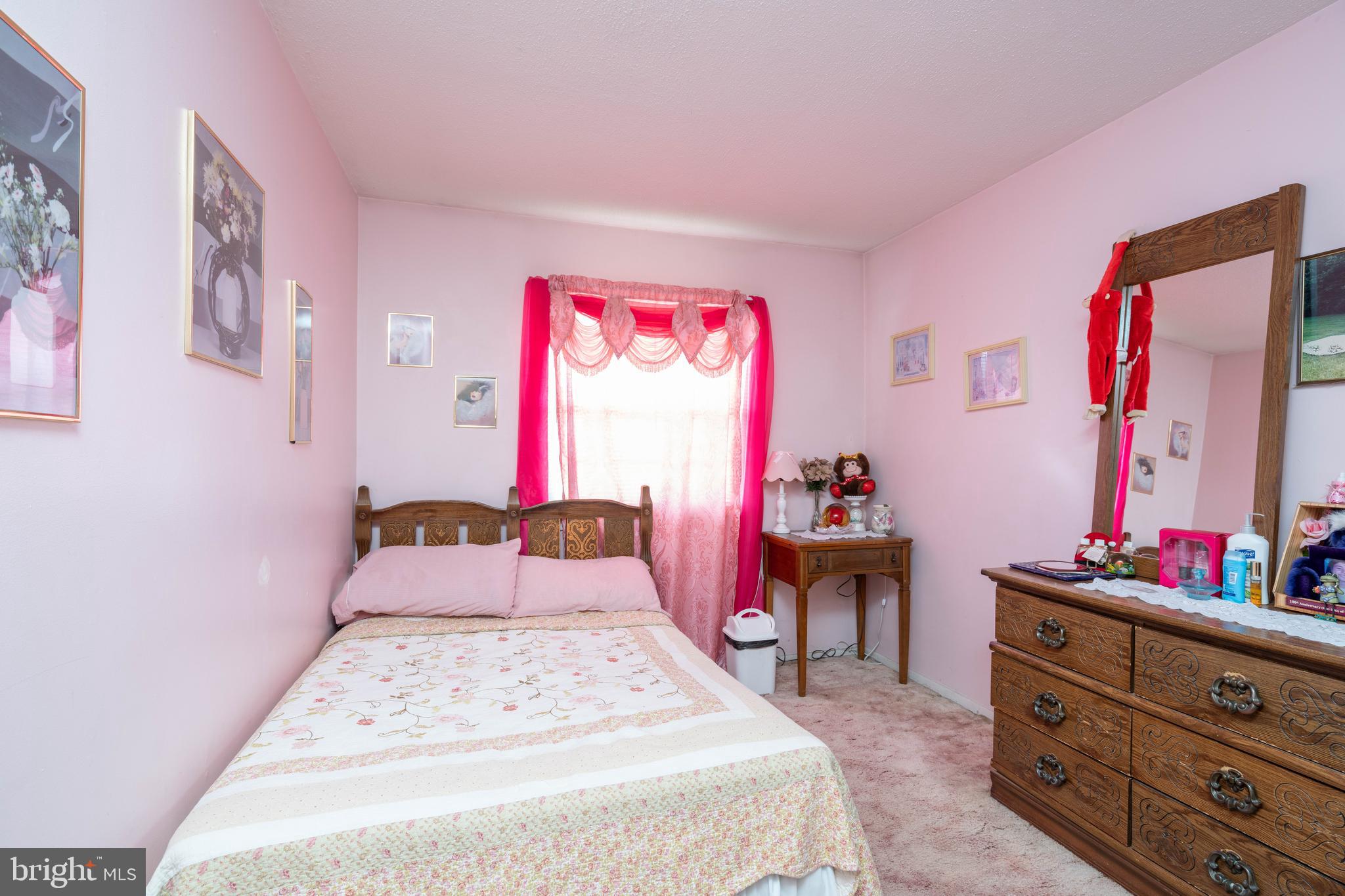 MANOR HALL - Residential