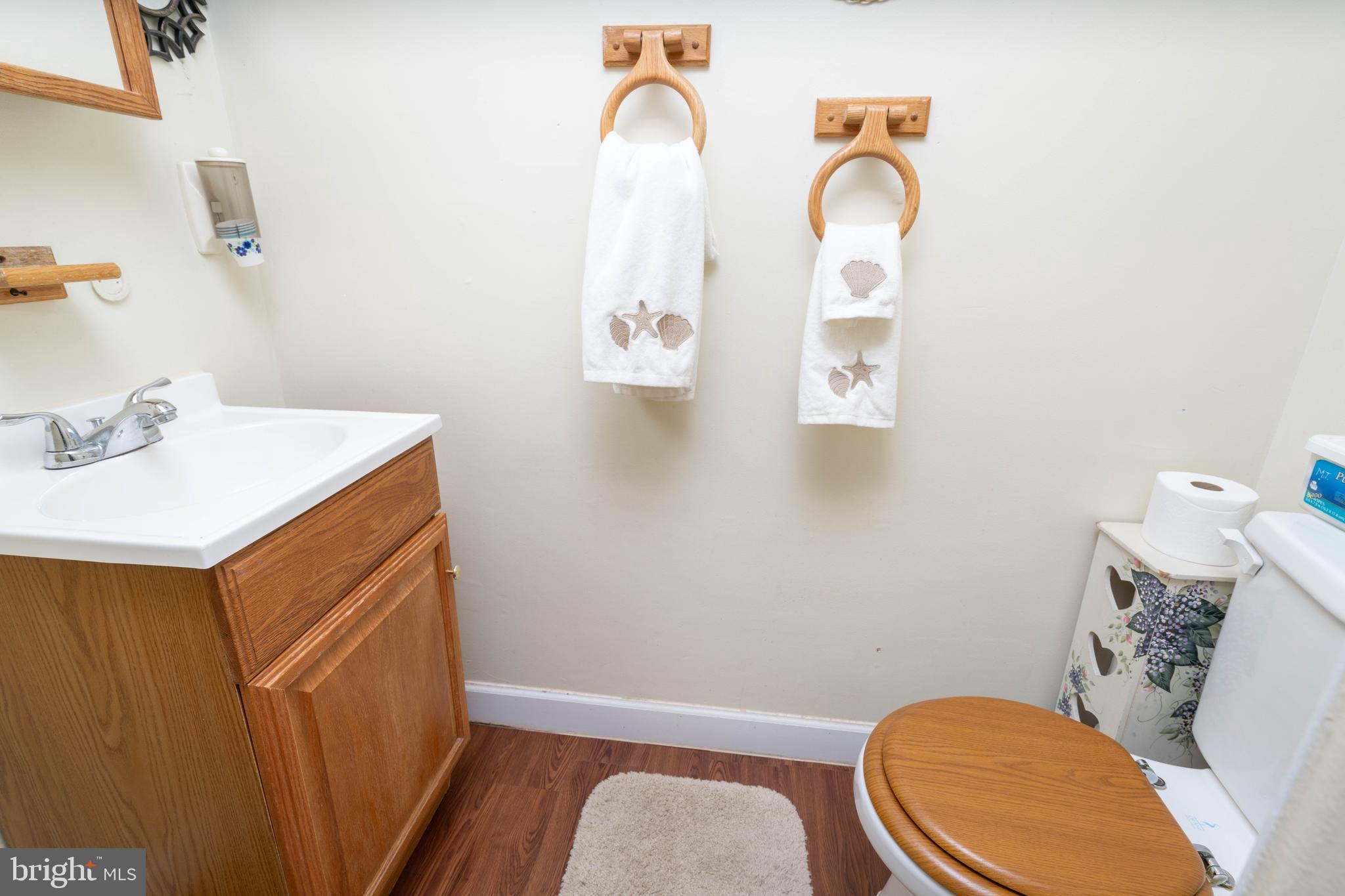 MANOR HALL - Residential