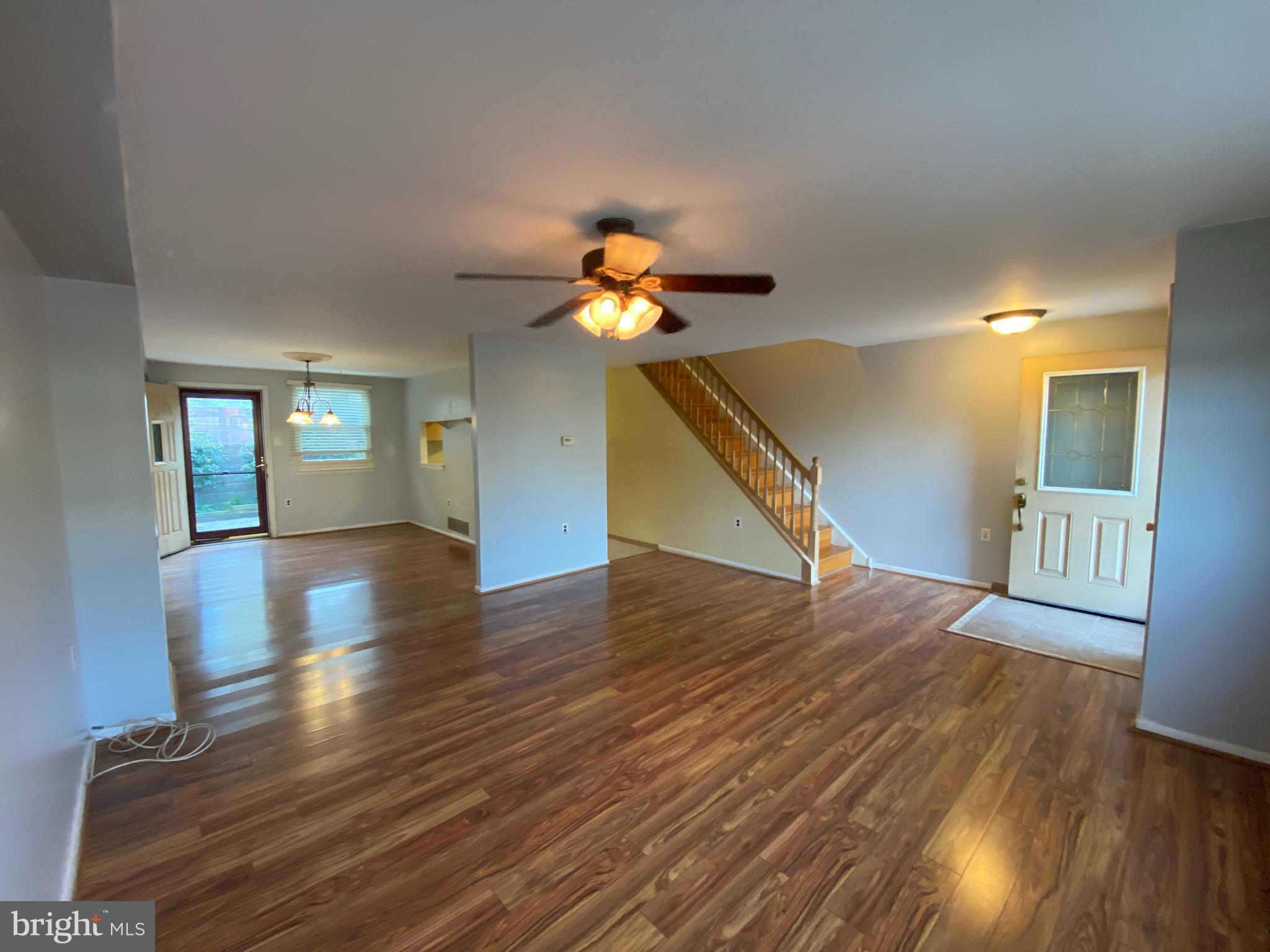 UNIVERSITY CITY - Residential Lease