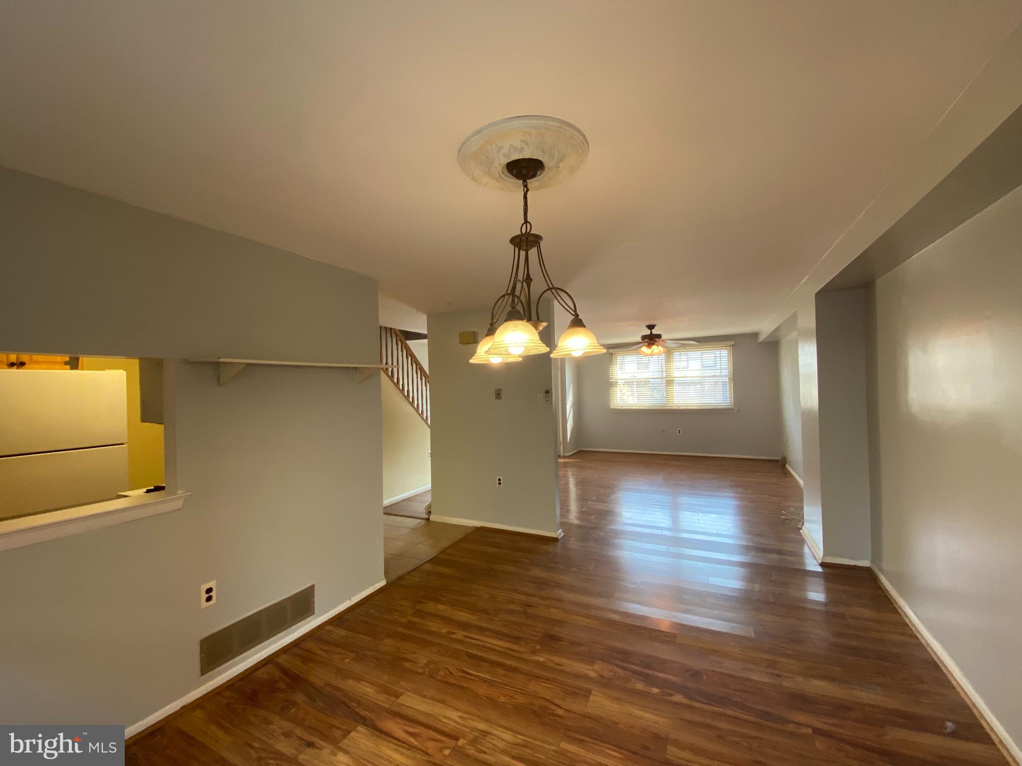 UNIVERSITY CITY - Residential Lease