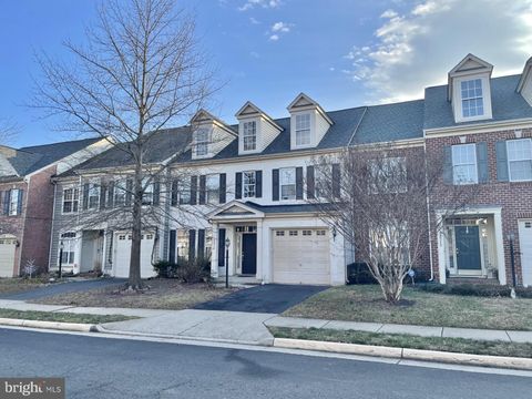 12313 TANALIAN FALLS LANE BRISTOW VA 20136