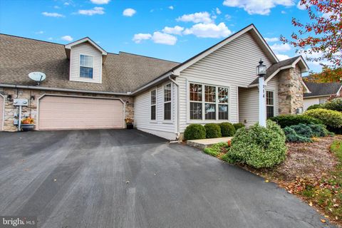 114 HEATHER GLEN DR RED LION PA 17356