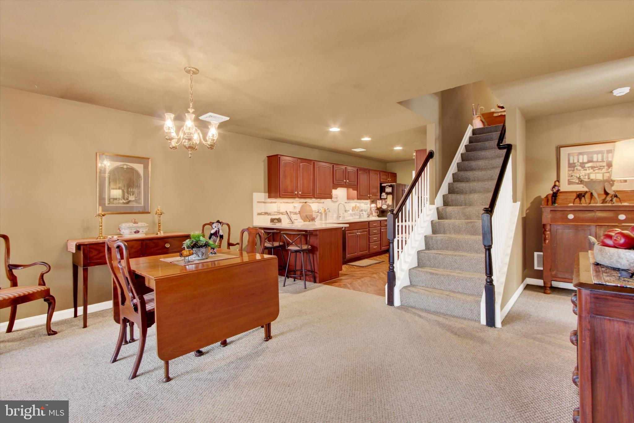 114 HEATHER GLEN DR