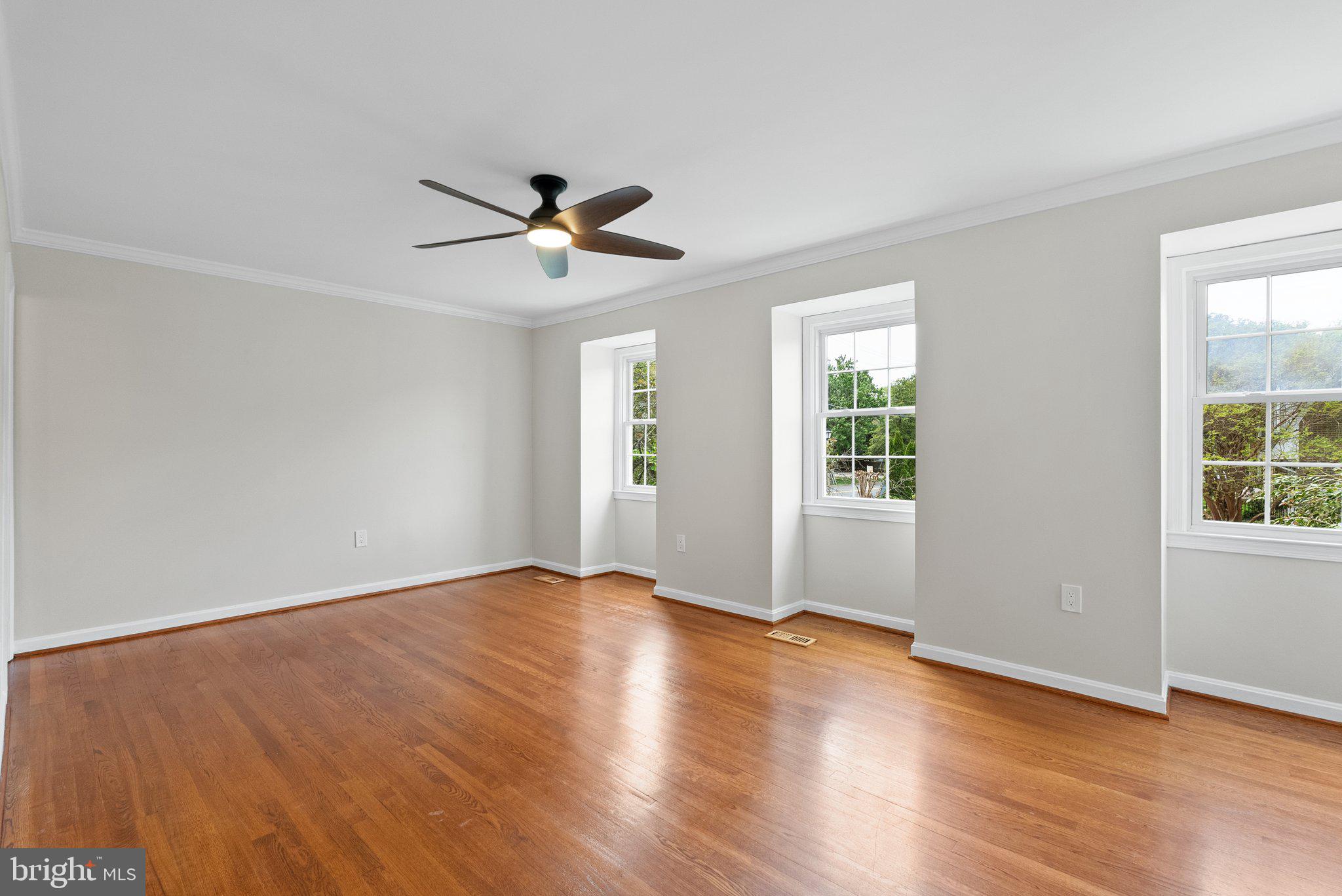 HALLCREST HEIGHTS - Residential