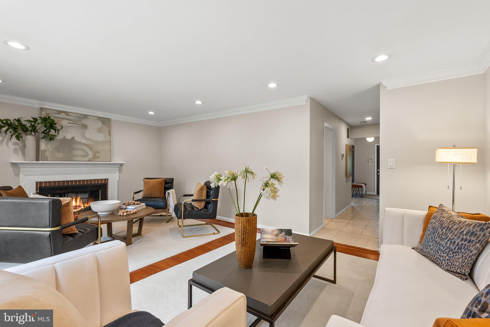 HALLCREST HEIGHTS - Residential