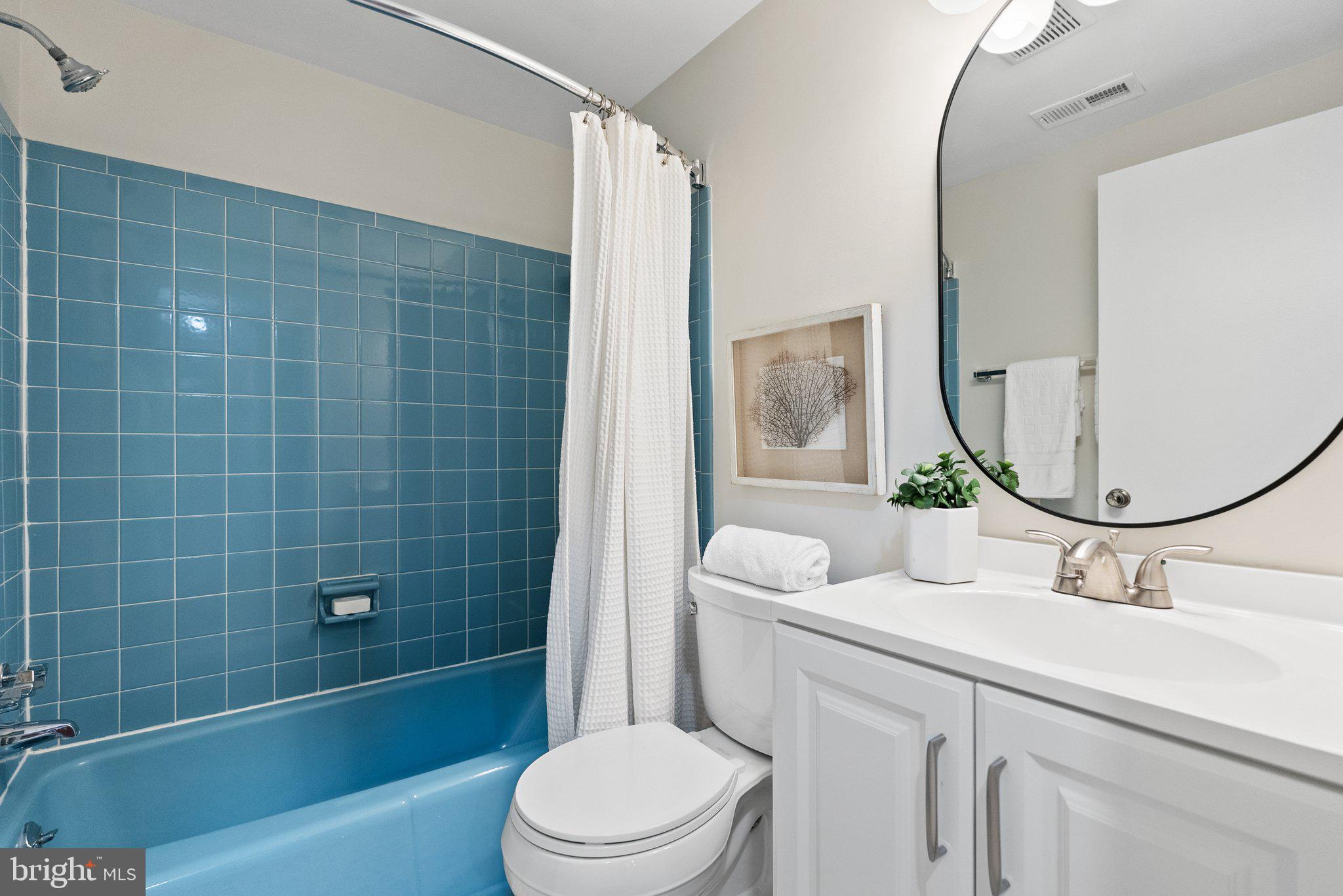 HALLCREST HEIGHTS - Residential