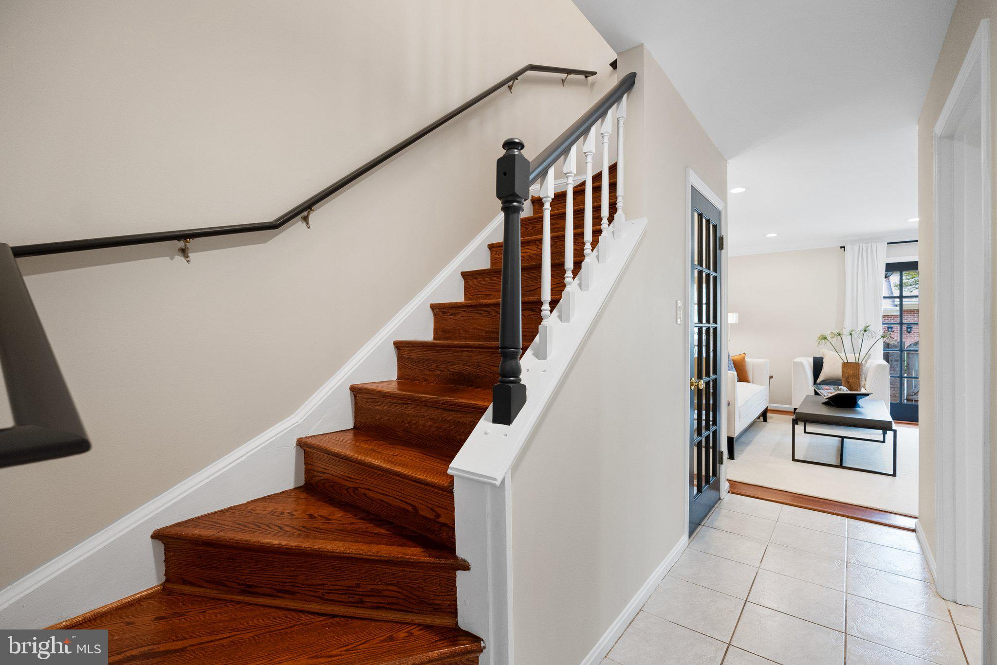 HALLCREST HEIGHTS - Residential