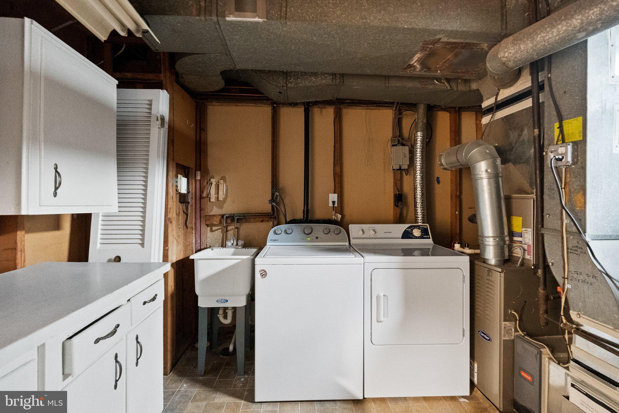 HALLCREST HEIGHTS - Residential