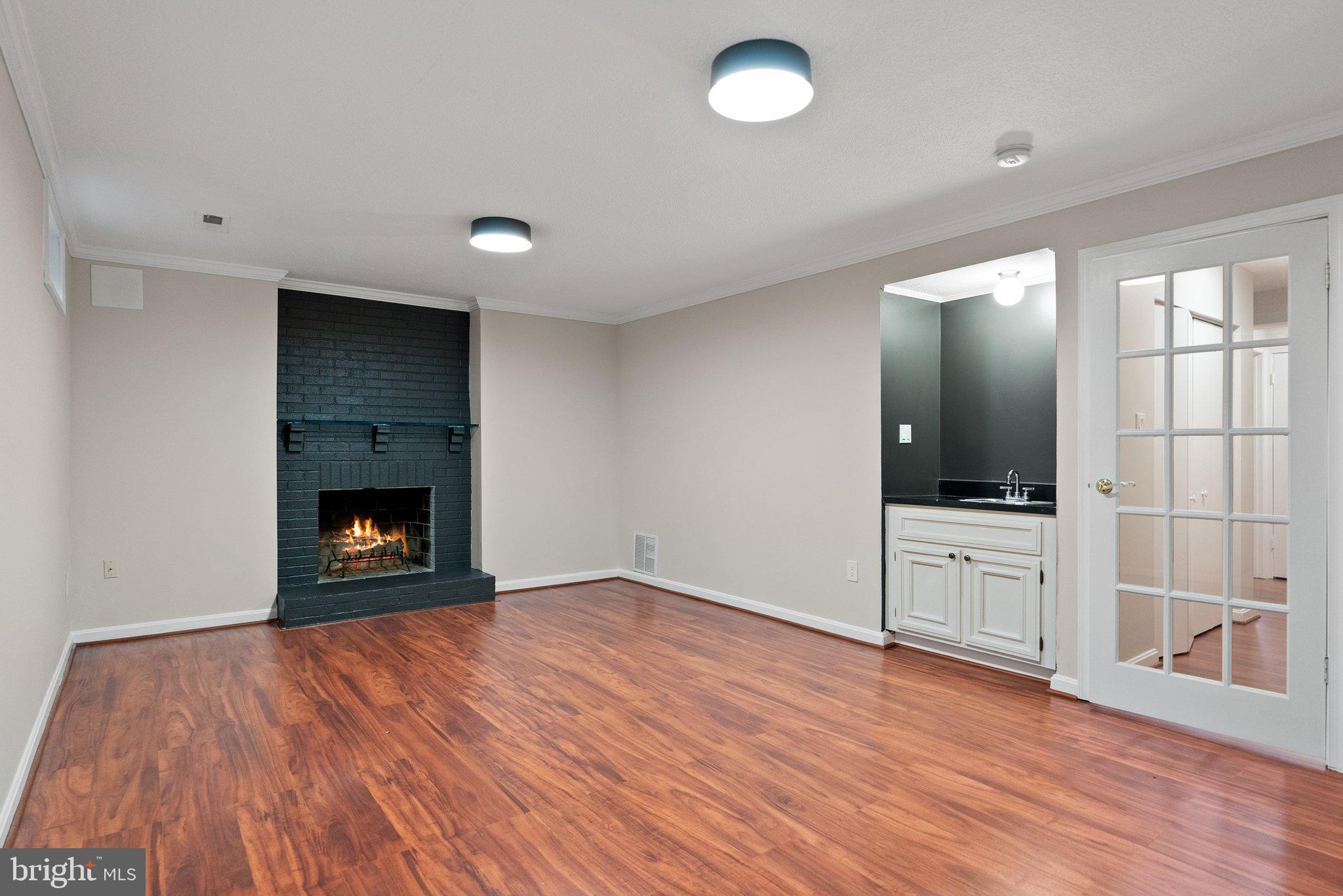 HALLCREST HEIGHTS - Residential