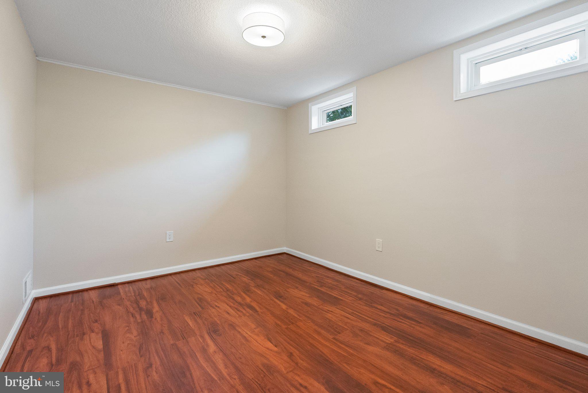 HALLCREST HEIGHTS - Residential