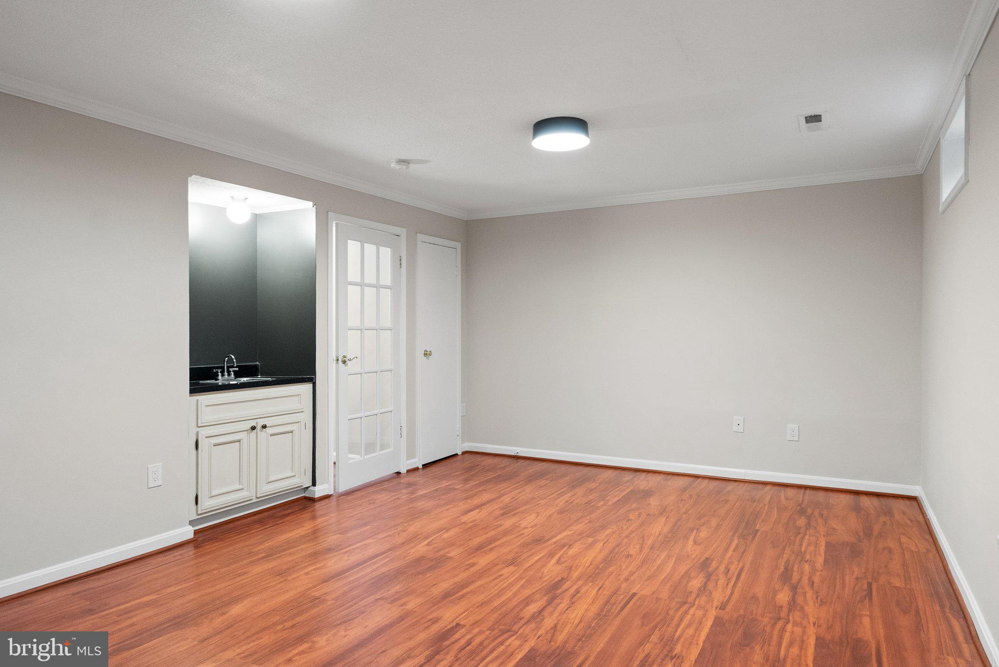 HALLCREST HEIGHTS - Residential